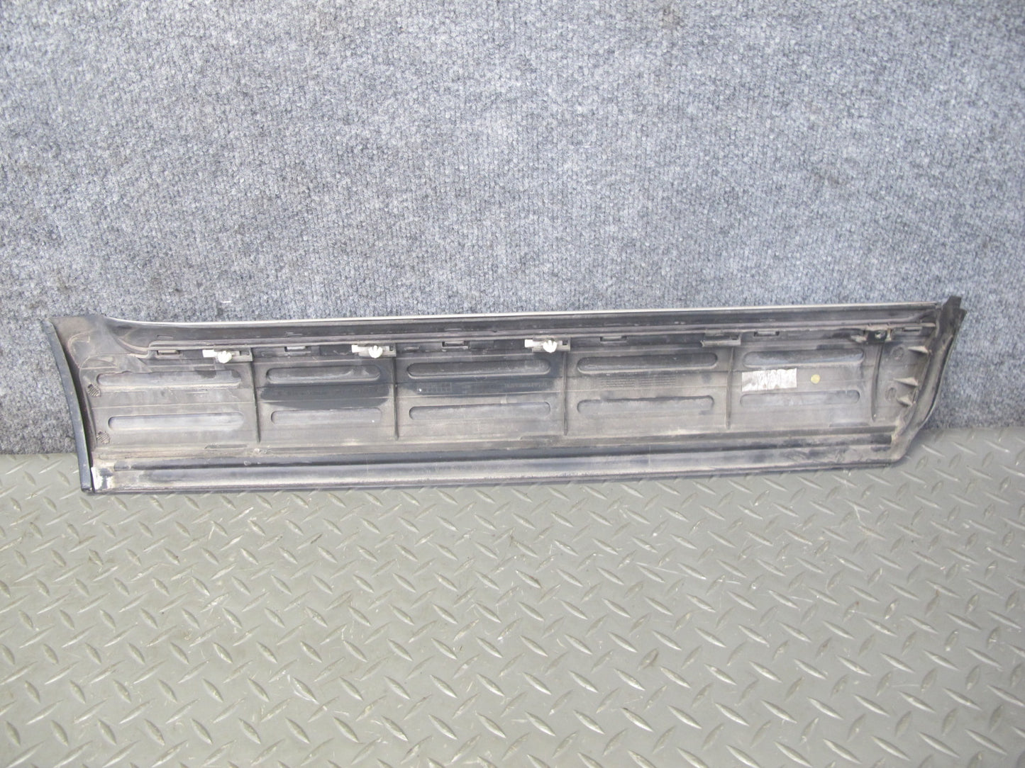 2003-2010 Porsche Cayenne 955 Rear Left Door Exterior Lower Trim Molding Panel