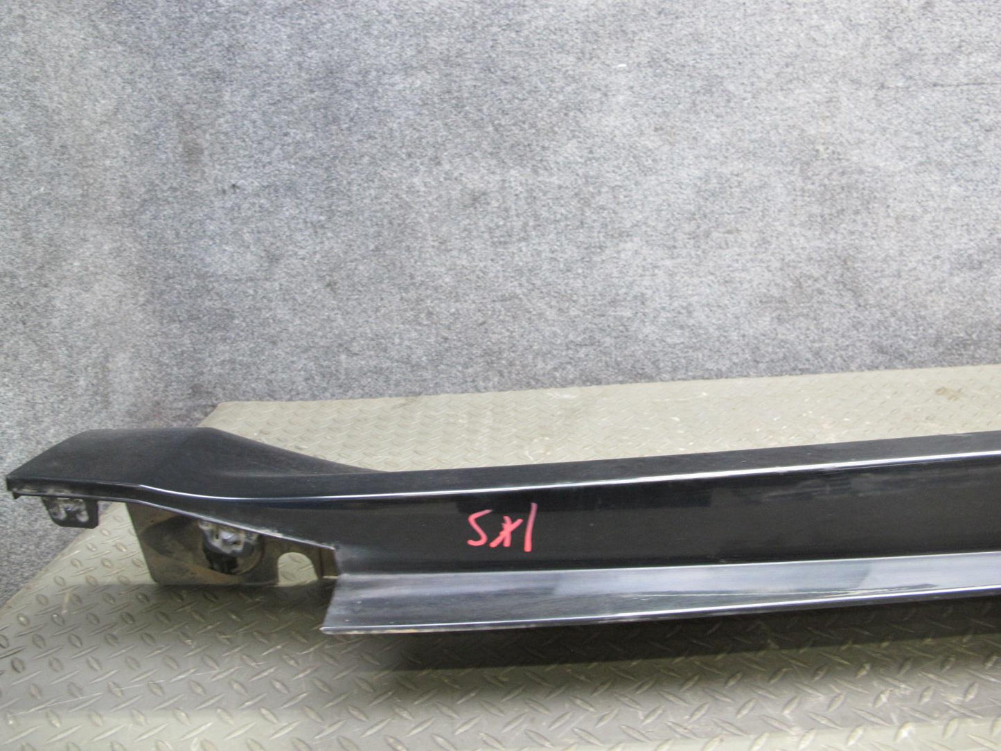 2010-2014 BMW E71 X6M Side Skirt Rocker Panel Lower Molding Set of 2