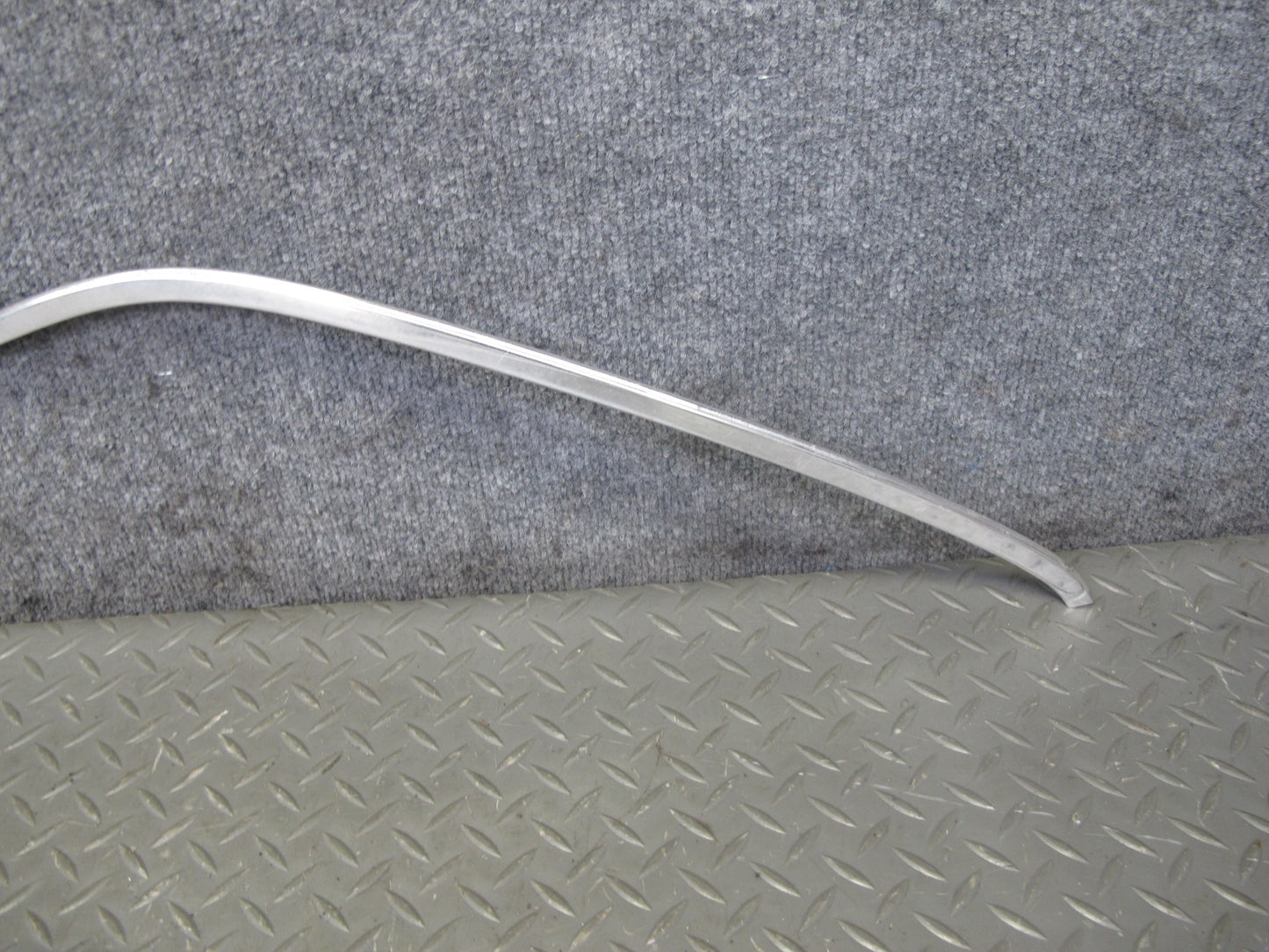 75-85 Mercedes W123 Rear Left Door Chrome Trim Cover Molding Set OEM