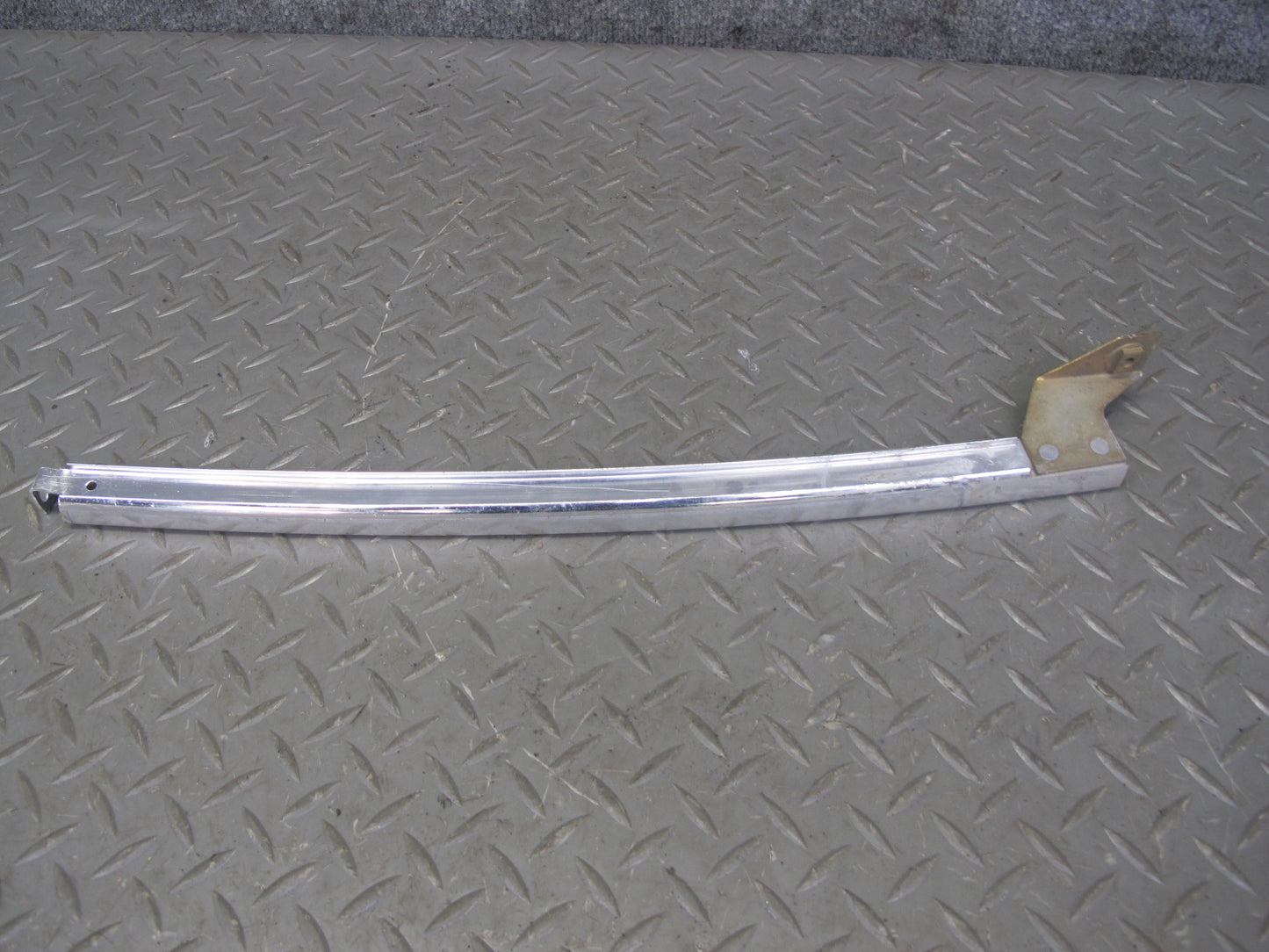 75-85 Mercedes W123 Rear Left Door Chrome Trim Cover Molding Set OEM