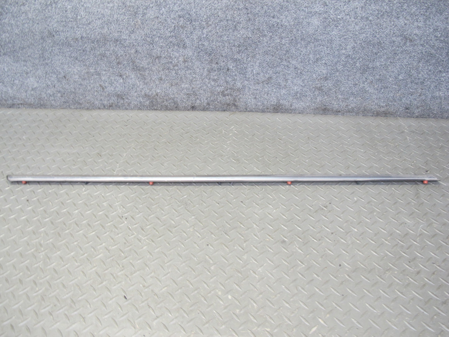 75-85 Mercedes W123 Front Left Door Chrome Trim Cover Molding Set OEM