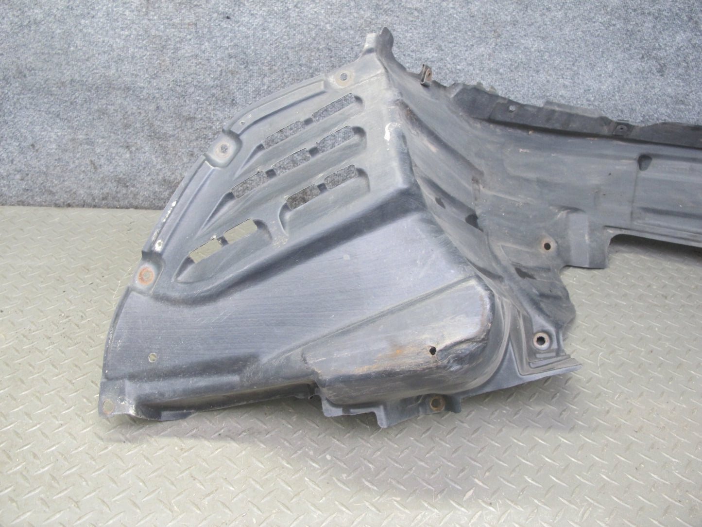 95-97 Lexus UCF20L LS400 Set of 2 Front Wheel Fender Liner Splash Shield OEM