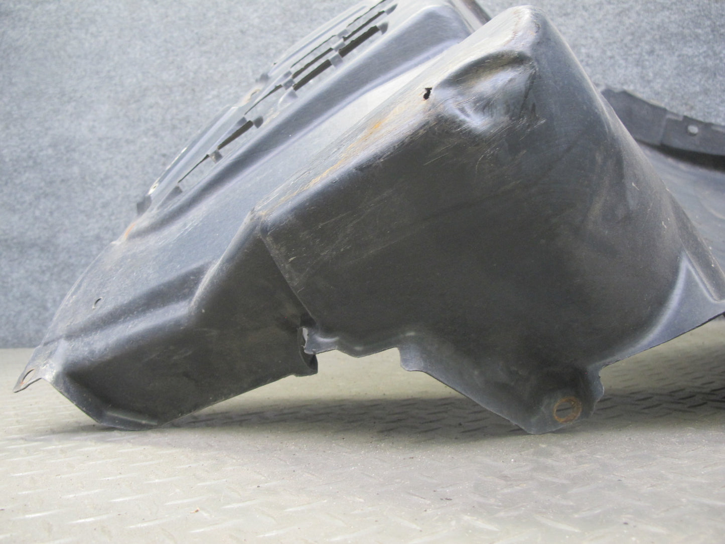 95-97 Lexus UCF20L LS400 Set of 2 Front Wheel Fender Liner Splash Shield OEM