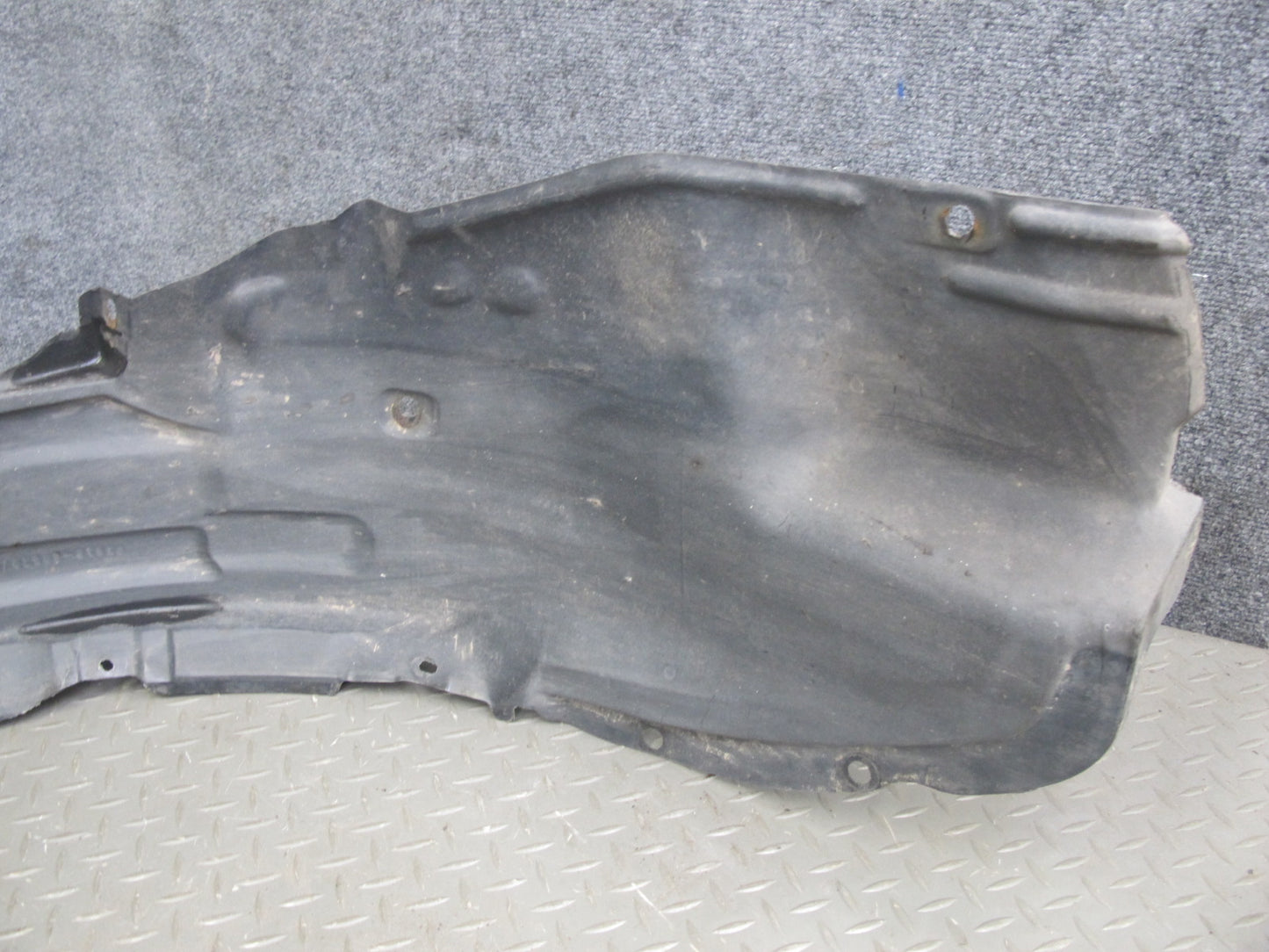 95-97 Lexus UCF20L LS400 Set of 2 Front Wheel Fender Liner Splash Shield OEM