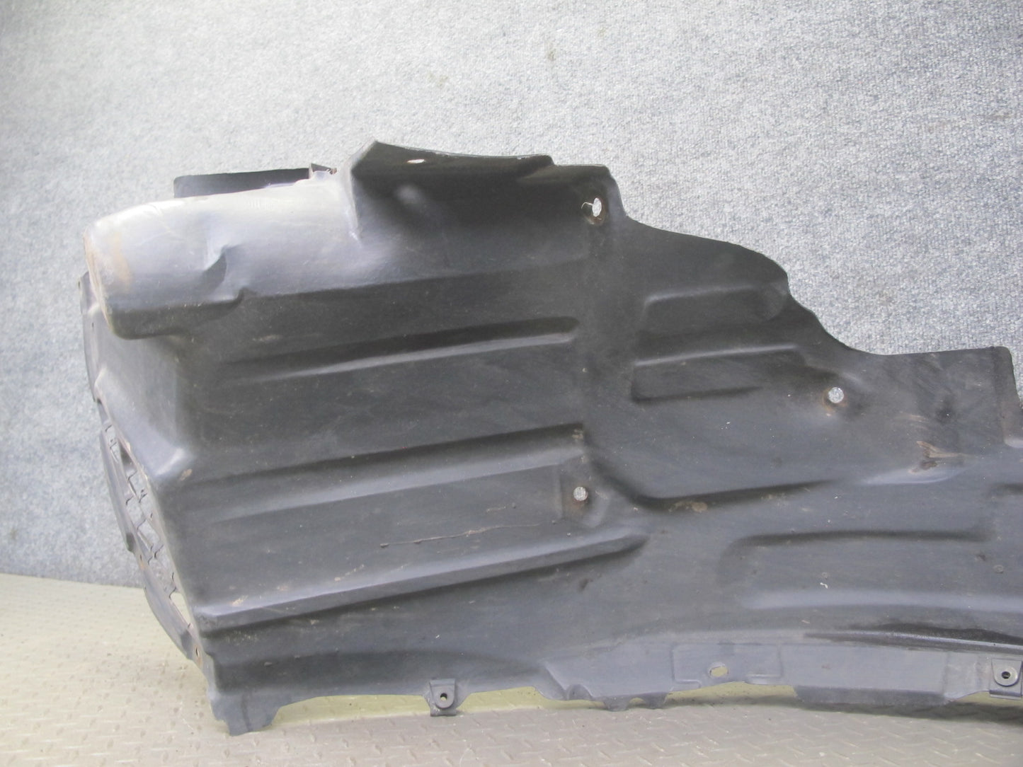 95-97 Lexus UCF20L LS400 Set of 2 Front Wheel Fender Liner Splash Shield OEM