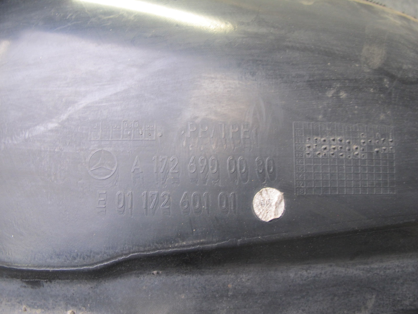 2012-2020 Mercedes R172 SLK SLC Front Left Fender Wheel Liner Splash Shield
