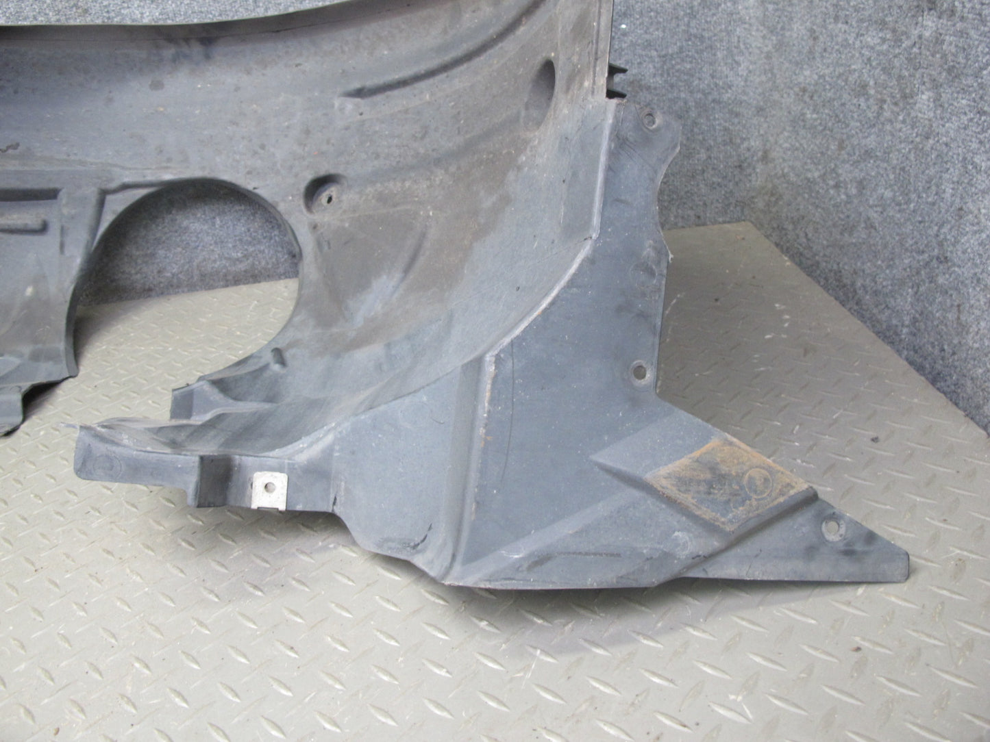 2012-2020 Mercedes R172 SLK SLC Front Left Fender Wheel Liner Splash Shield