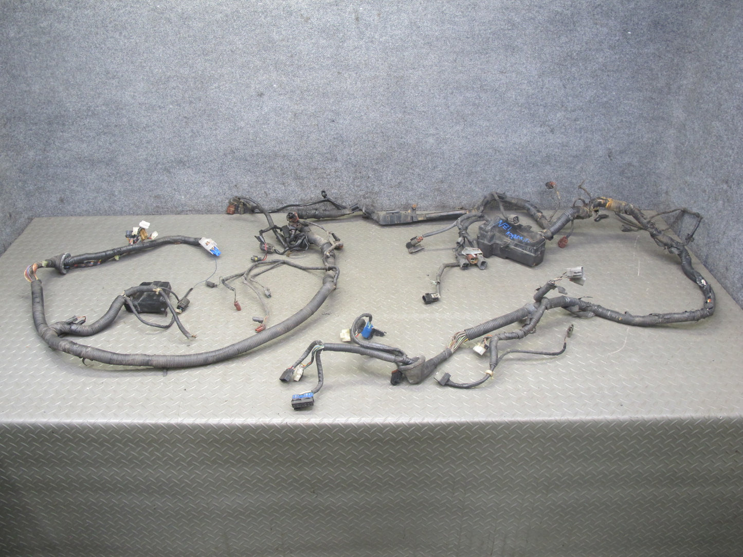 1993 Nissan Z32 300ZX VG30DE NON Turbo AT 2+2 Engine Bay Wire Wiring Harness OEM