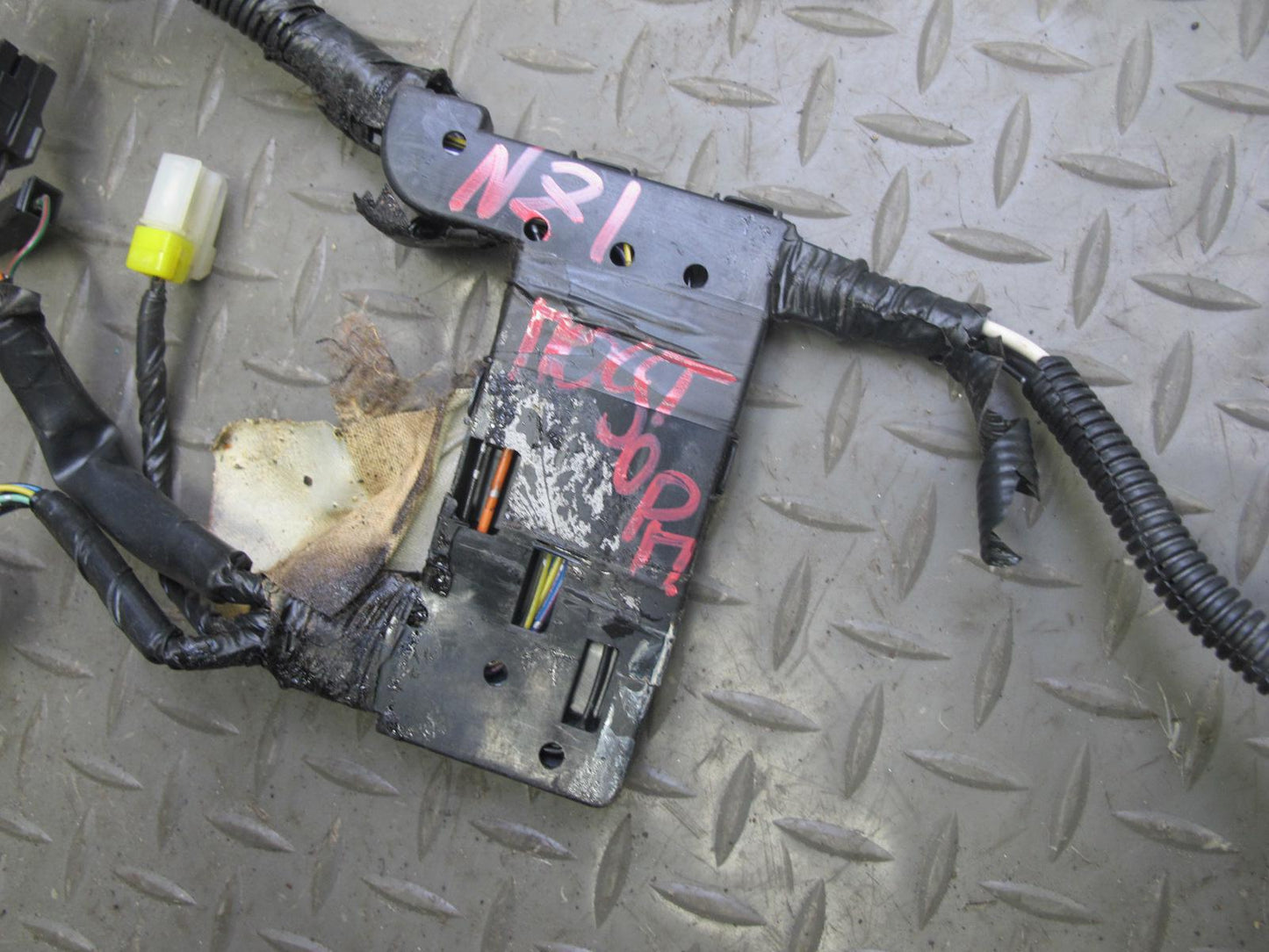 92-93 Nissan Z32 300ZX 2+2 NON Turbo A/T Under Dash Wire Wiring Harness OEM