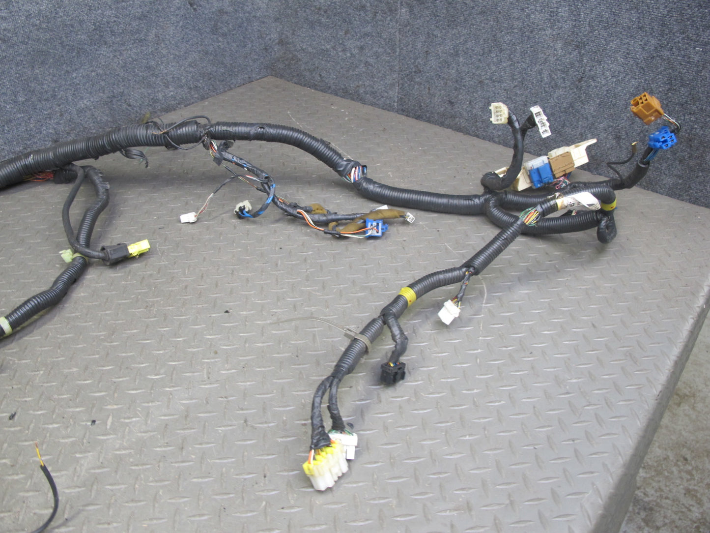 92-93 Nissan Z32 300ZX 2+2 NON Turbo A/T Under Dash Wire Wiring Harness OEM