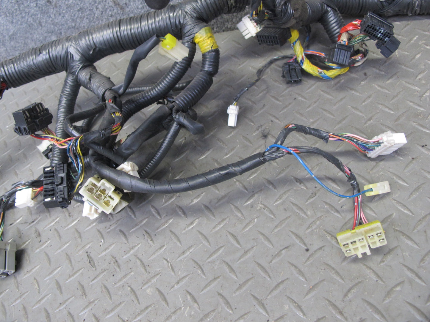 92-93 Nissan Z32 300ZX 2+2 NON Turbo A/T Under Dash Wire Wiring Harness OEM