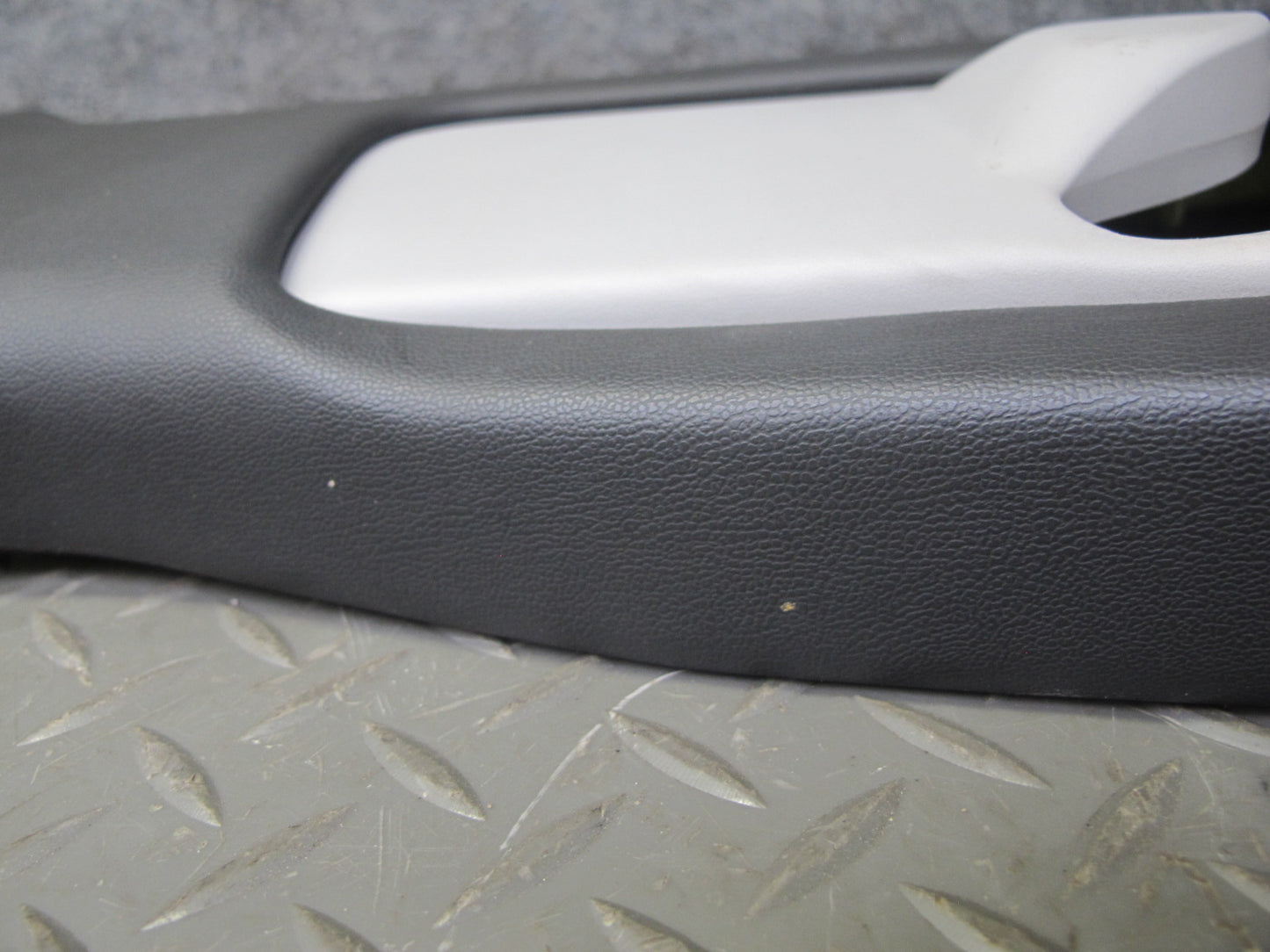 08-12 Lexus LS600hL LS460 Set of 2 Upper B Pillar Trim Panel Black OEM