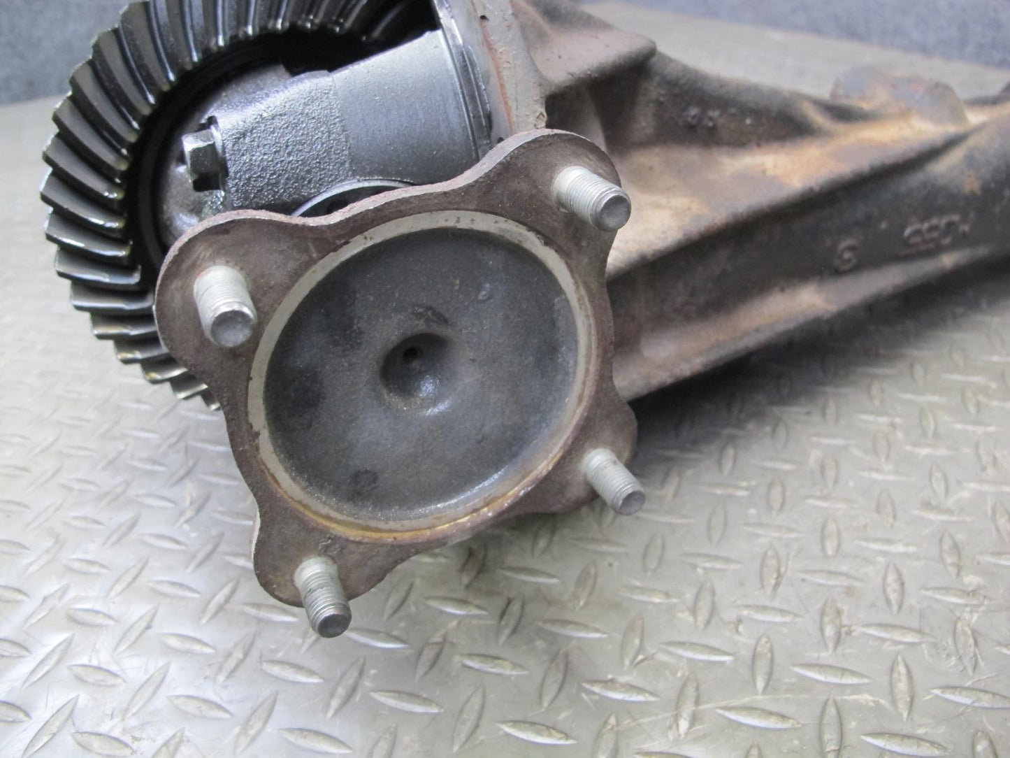 86-91 Mazda RX7 NON Turbo A/T Rear Differential Carrier 4.10 Ratio 93K OEM