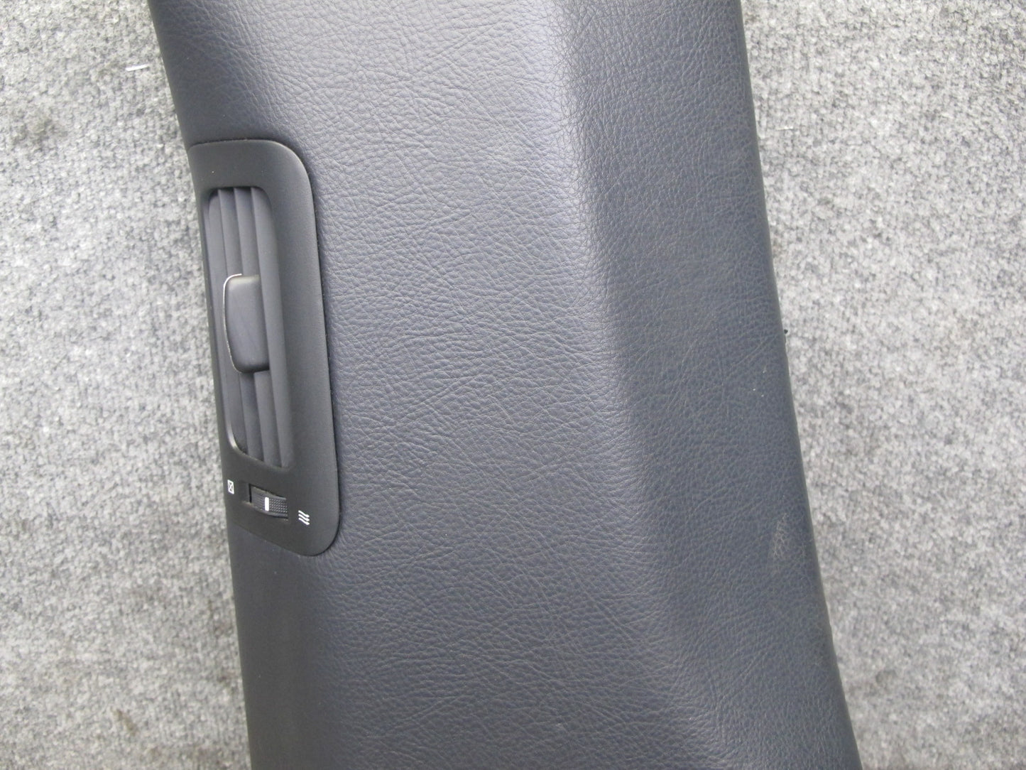 07-08 Lexus LS600h LS460 Set of 2 Lower B Pillar Trim Panel Cover Black OEM