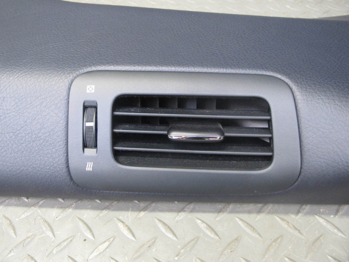 07-08 Lexus LS600h LS460 Set of 2 Lower B Pillar Trim Panel Cover Black OEM