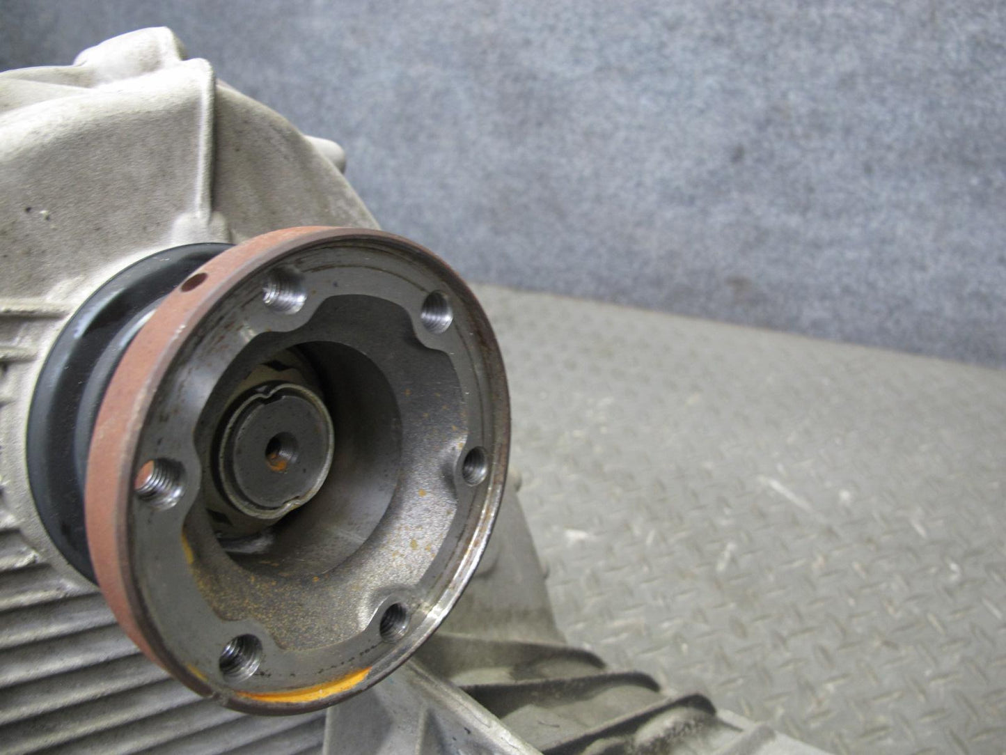 2003-2010 Porsche Cayenne 955 Turbo Transfer Case w Motor 0AD341041