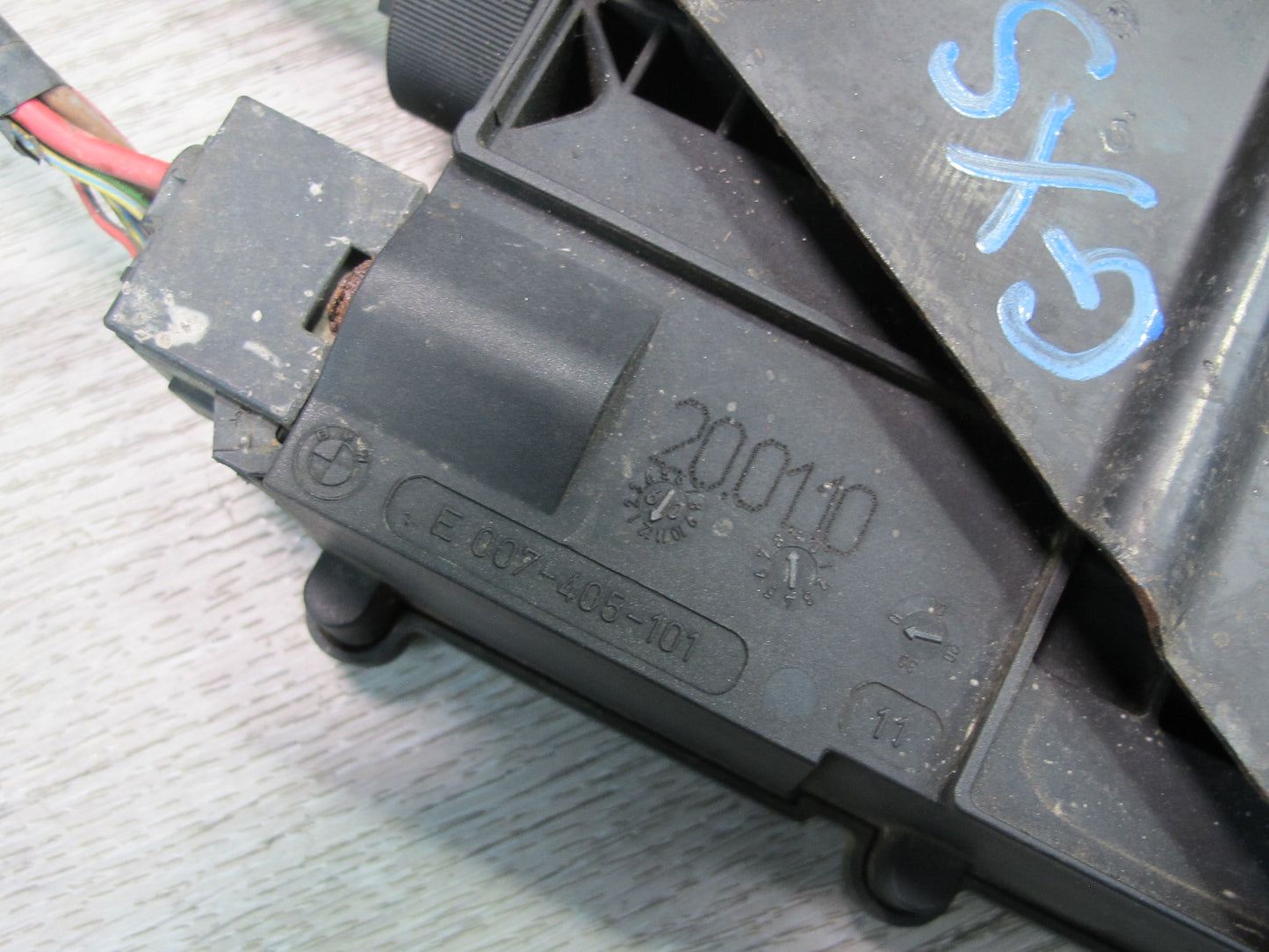 2008-2014 BMW E71 E72 X6 Emergency Parking Brake Actuator Motor W/ Cables