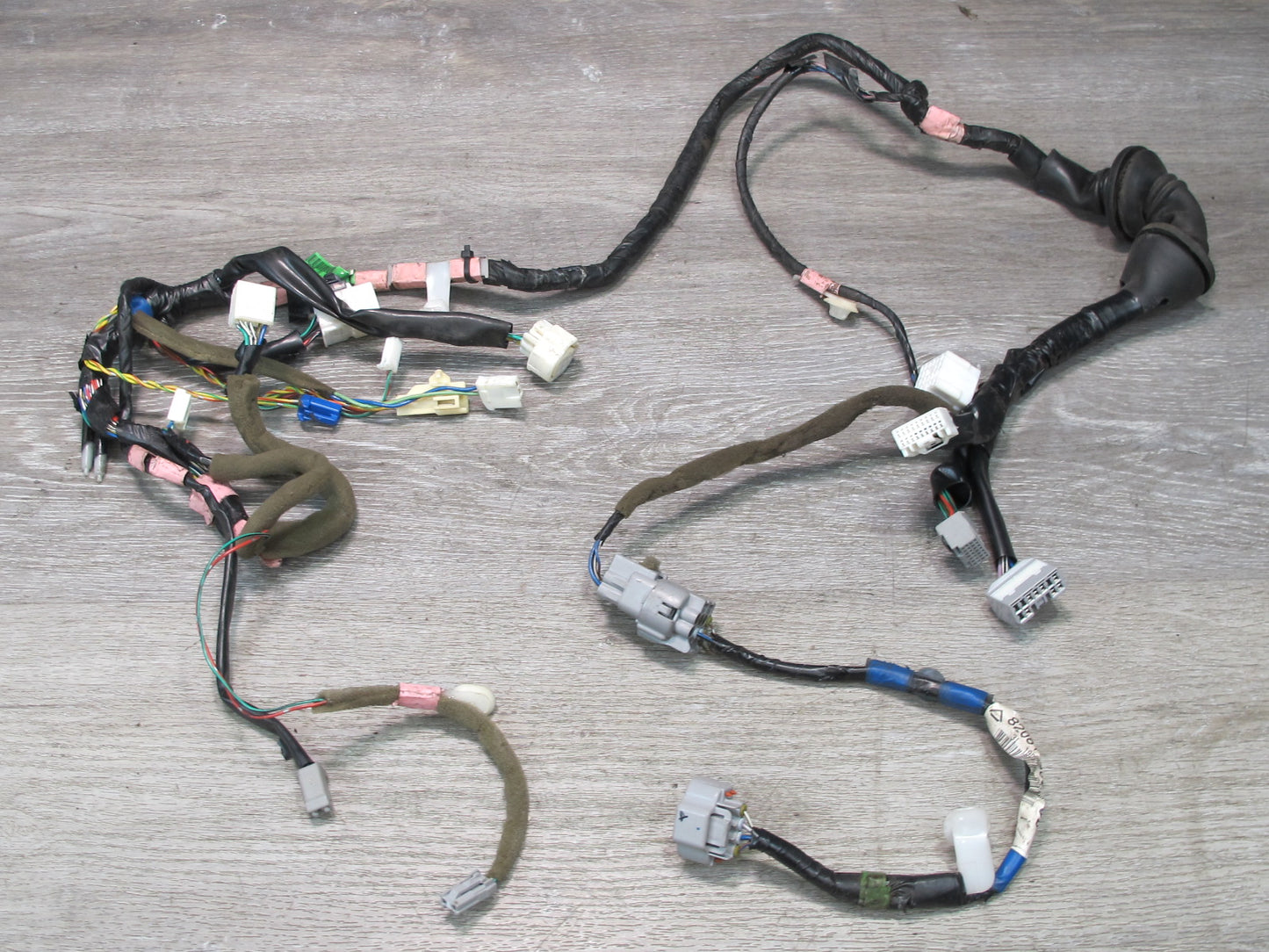 2003-2007 Lexus UZJ100L LX470 Front Right Passenger Side Door Wiring Harness