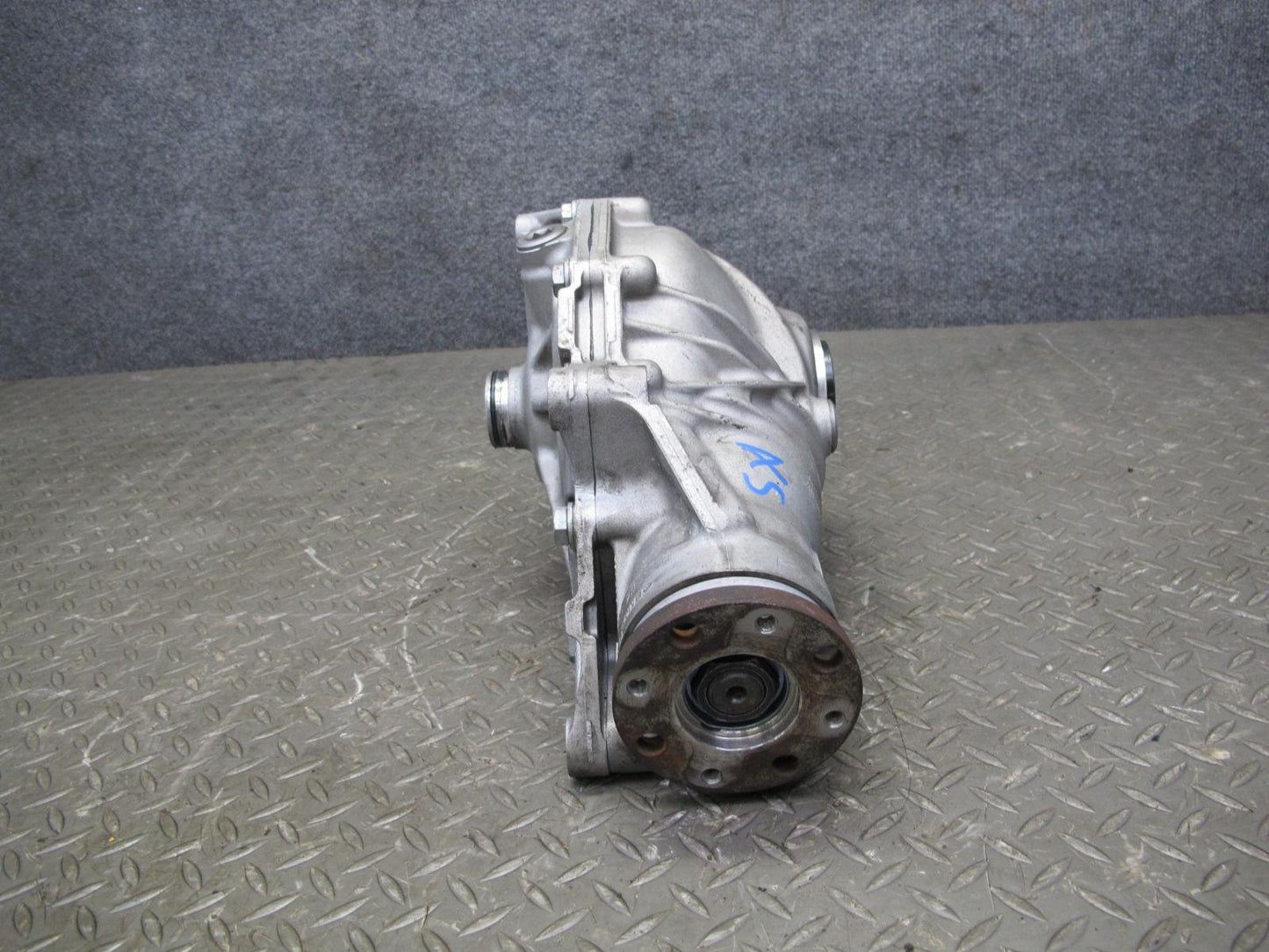 11-14 BMW E70 E71 X5M X6M AWD Front Differential Carrier 3.91 Ratio 100k Miles