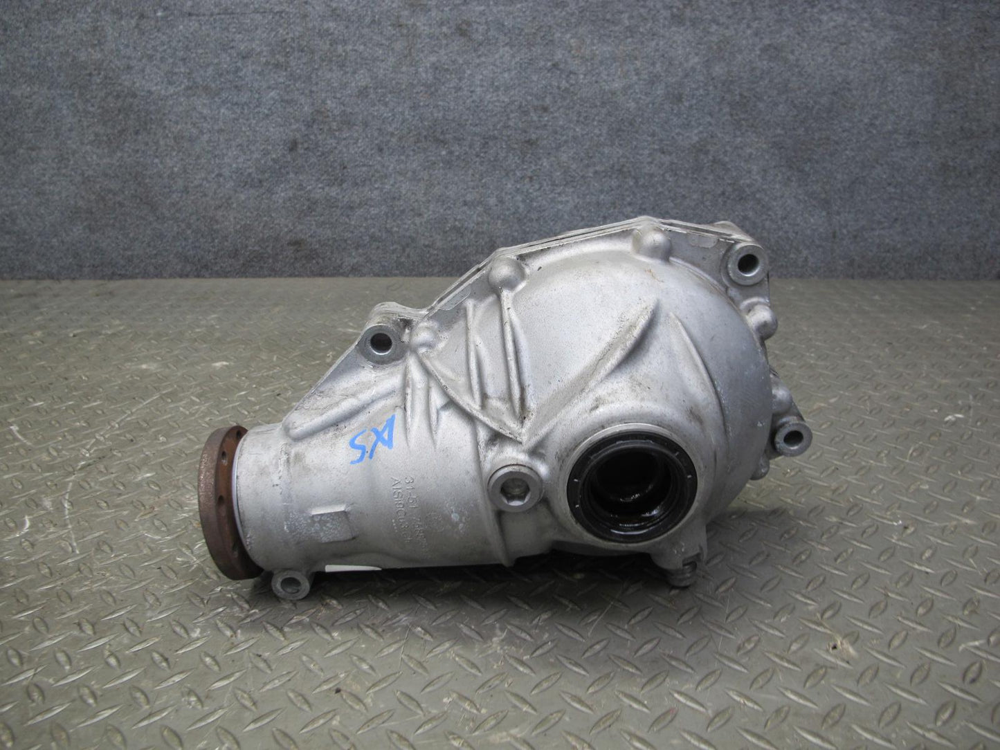 11-14 BMW E70 E71 X5M X6M AWD Front Differential Carrier 3.91 Ratio 100k Miles
