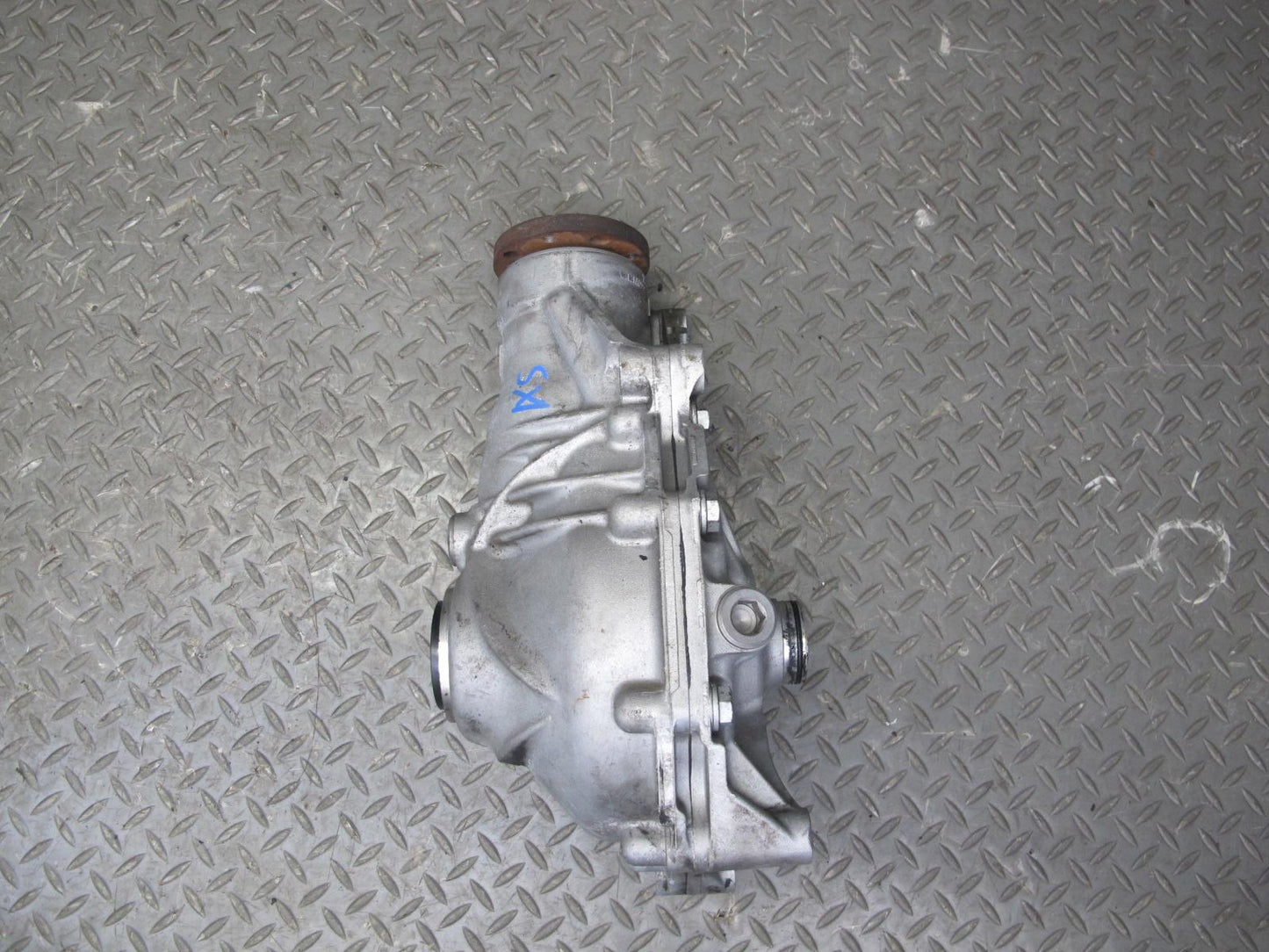 11-14 BMW E70 E71 X5M X6M AWD Front Differential Carrier 3.91 Ratio 100k Miles