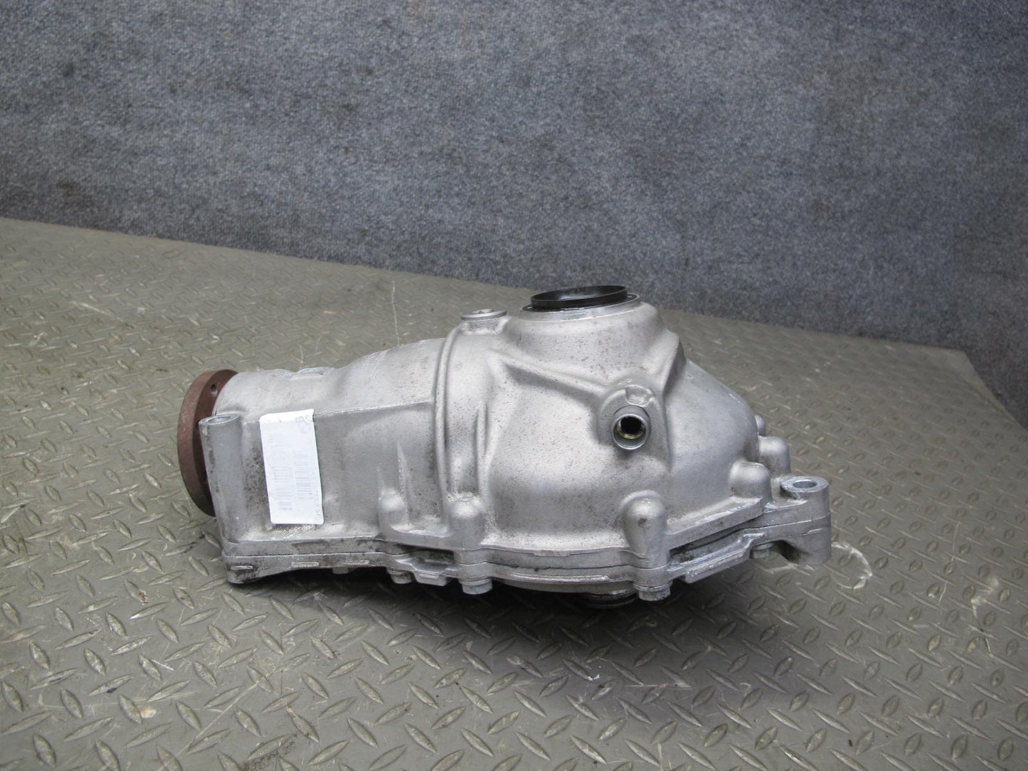 11-14 BMW E70 E71 X5M X6M AWD Front Differential Carrier 3.91 Ratio 100k Miles