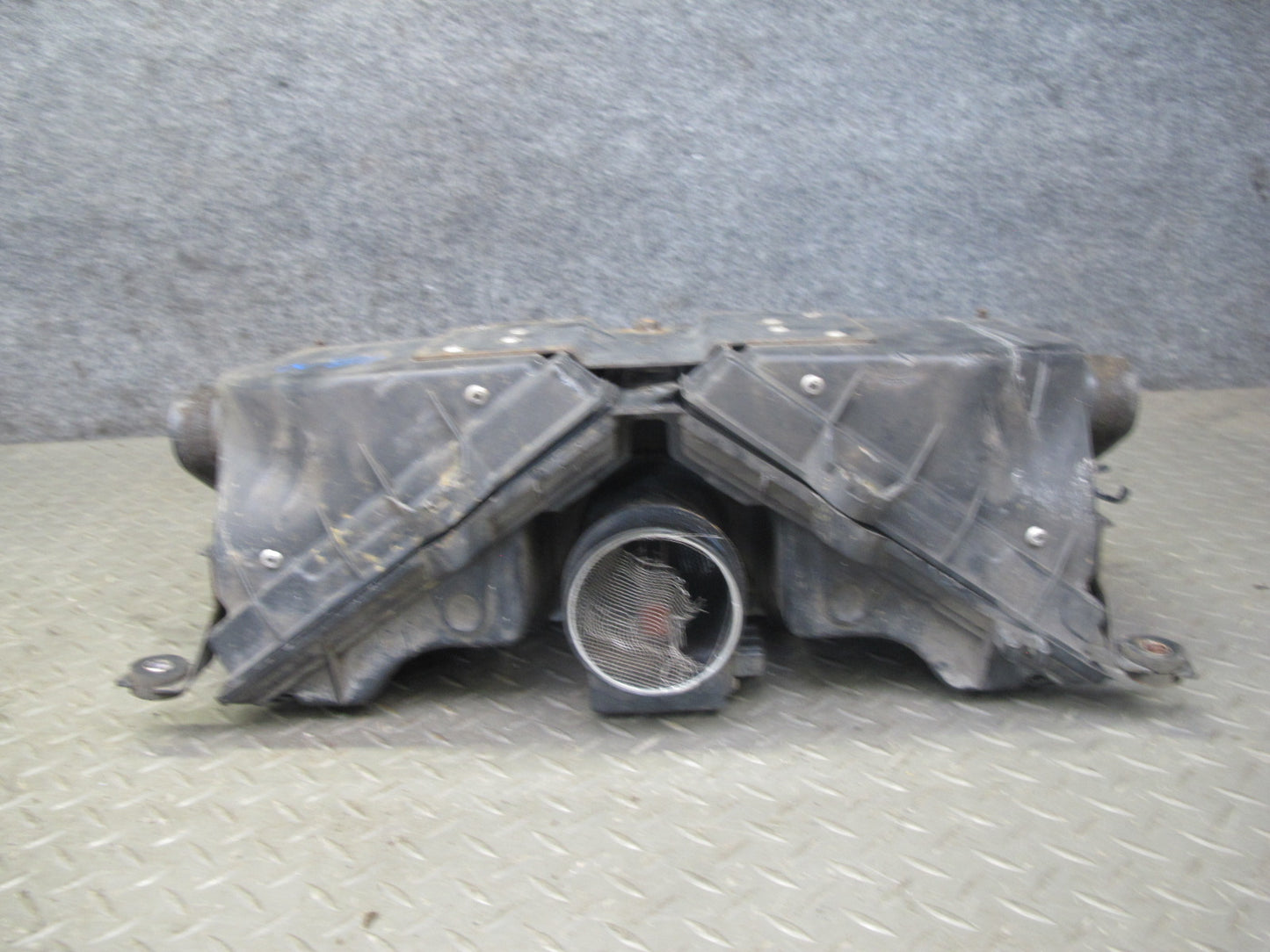 92-93 Nissan Z32 300ZX NON Turbo Air Intake Cleaner Filter Box w MAF Sensor OEM
