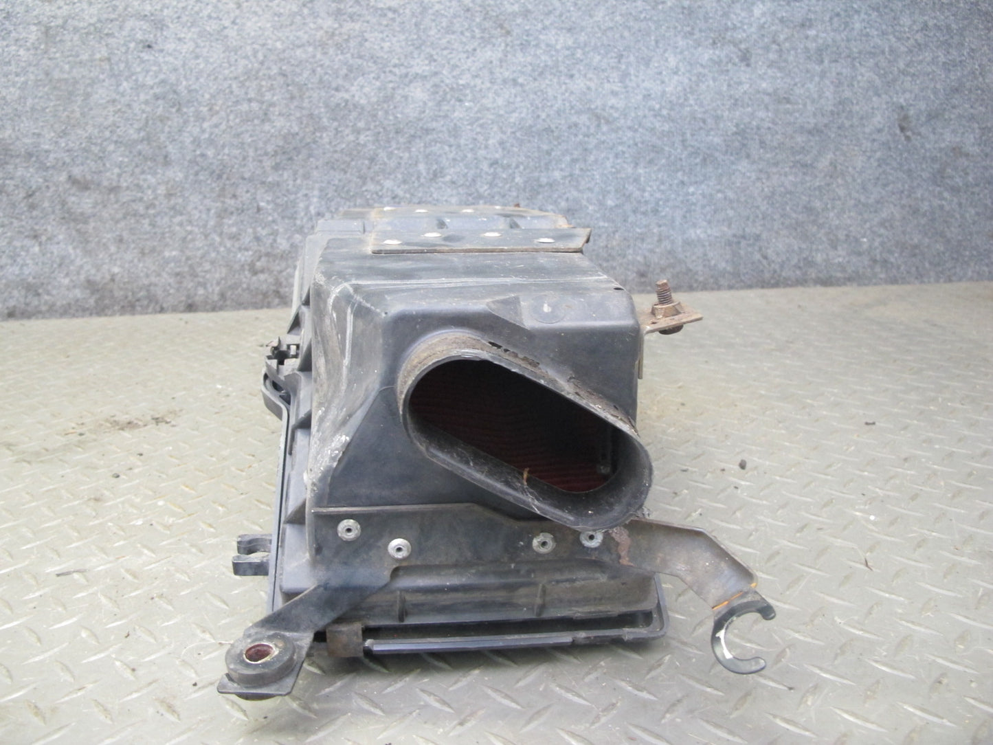 92-93 Nissan Z32 300ZX NON Turbo Air Intake Cleaner Filter Box w MAF Sensor OEM