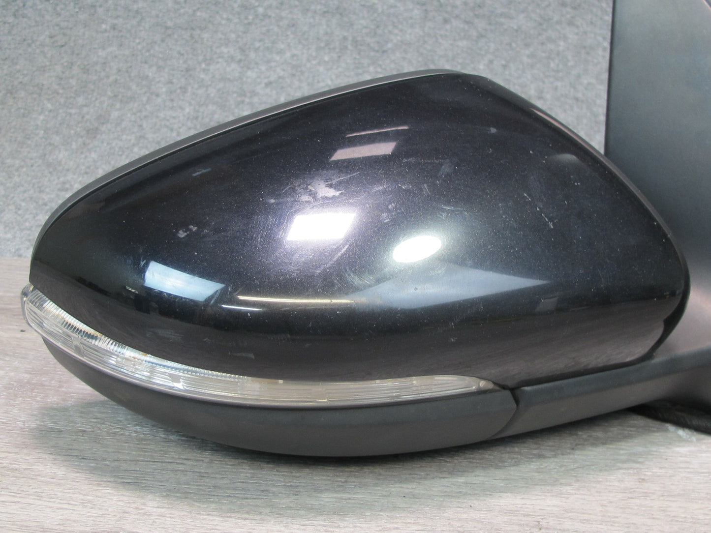 10-14 VW Golf MK6 R GTI Right Passenger Door Side View Exterior Power Mirror OEM