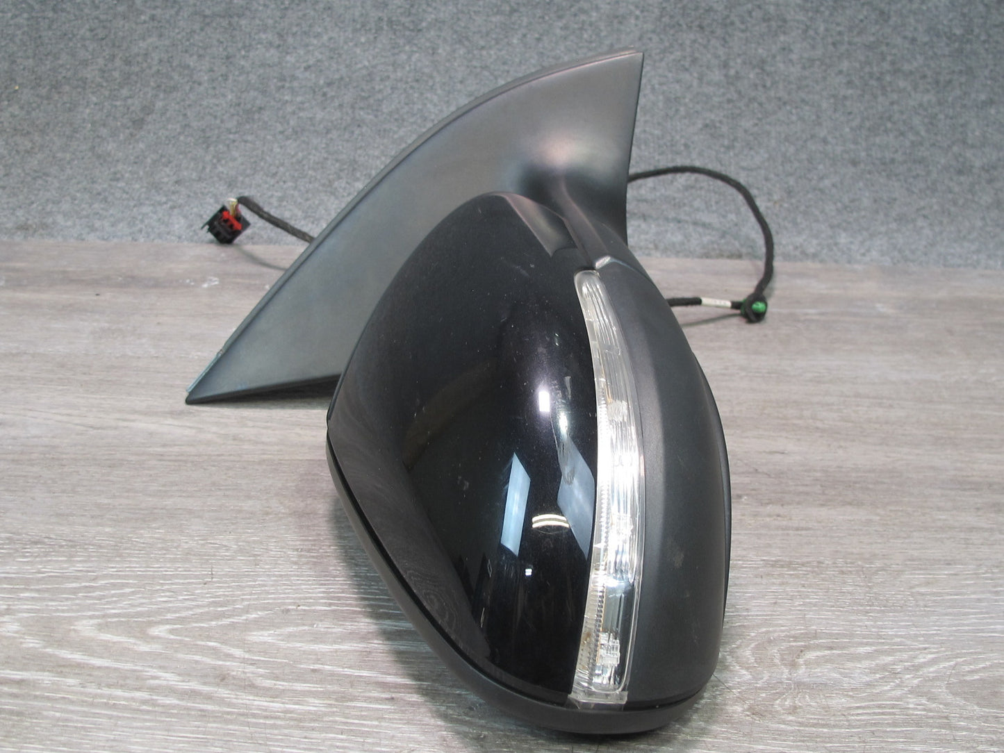10-14 VW Golf MK6 R GTI Right Passenger Door Side View Exterior Power Mirror OEM