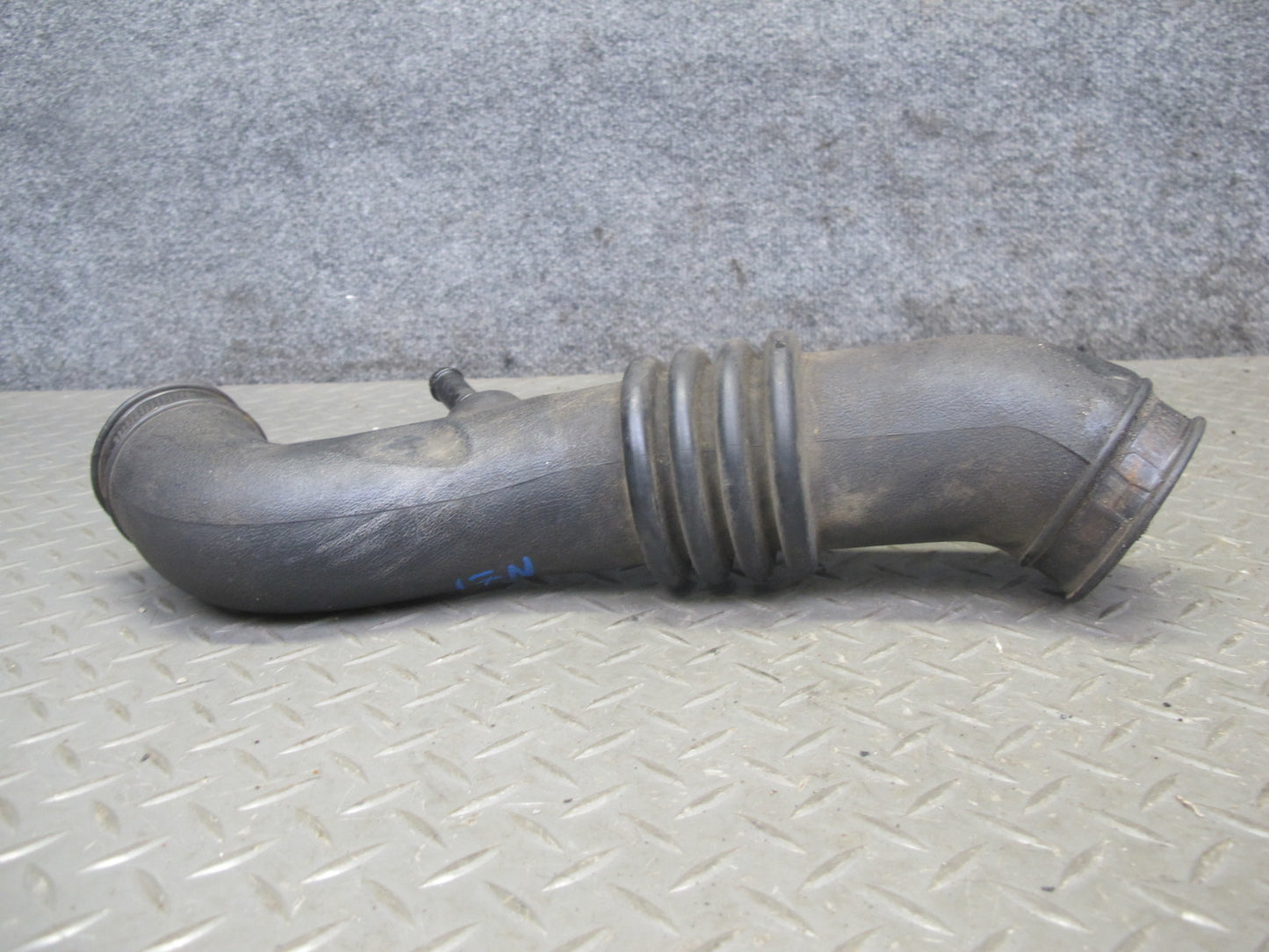 90-96 Nissan Z32 300ZX NON Turbo Left & Right Air Intake Duct Tube Pipe OEM