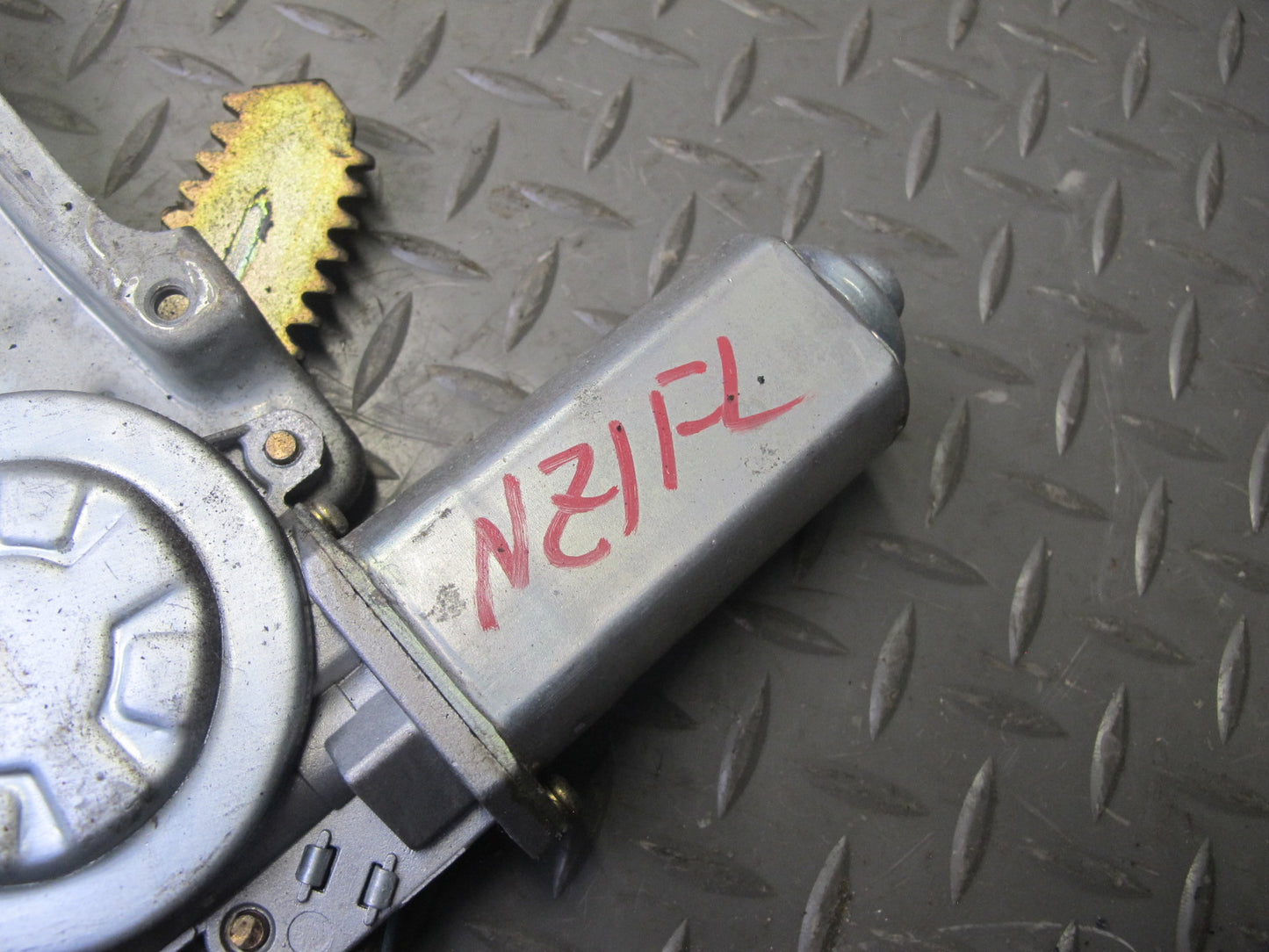 90-96 Nissan Z32 300ZX Coupe Left Door Window Regulator w Motor OEM