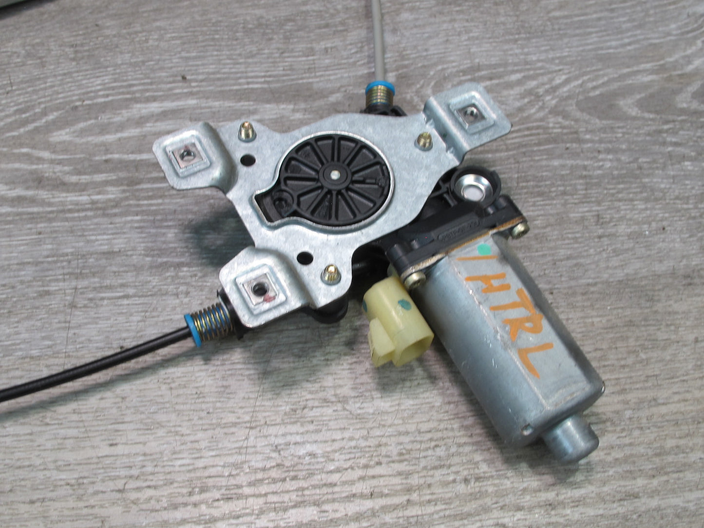 2003-2009 Hummer H2 Rear Left Driver Side Window Regulator W/ Power Motor