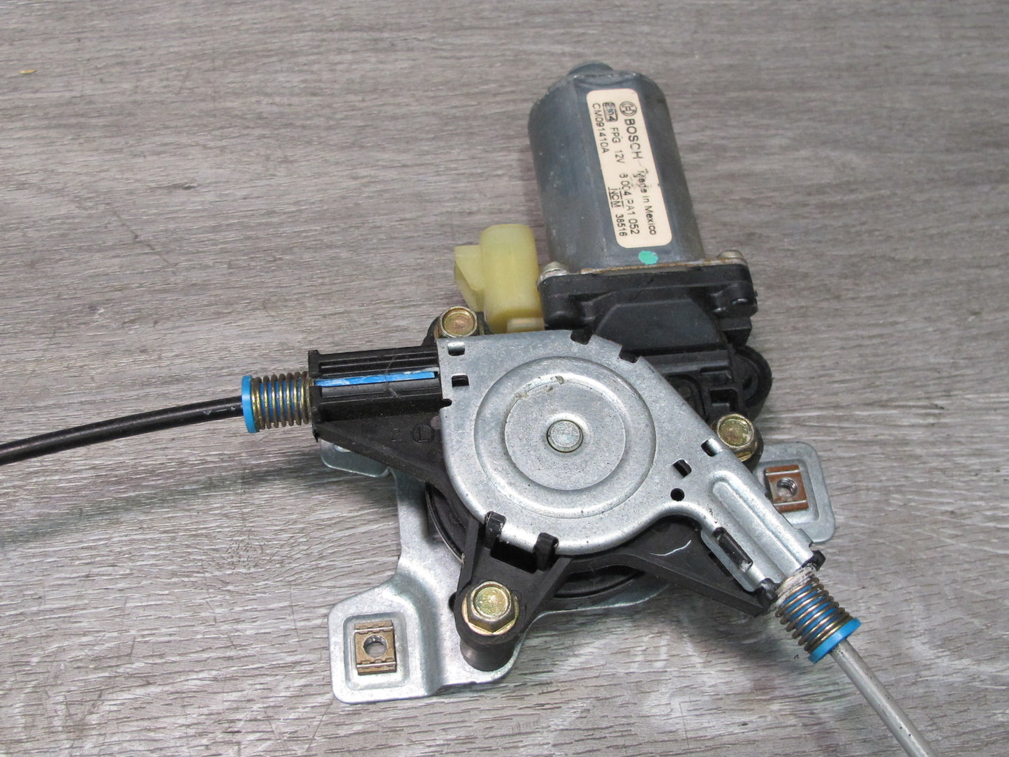 2003-2009 Hummer H2 Rear Left Driver Side Window Regulator W/ Power Motor