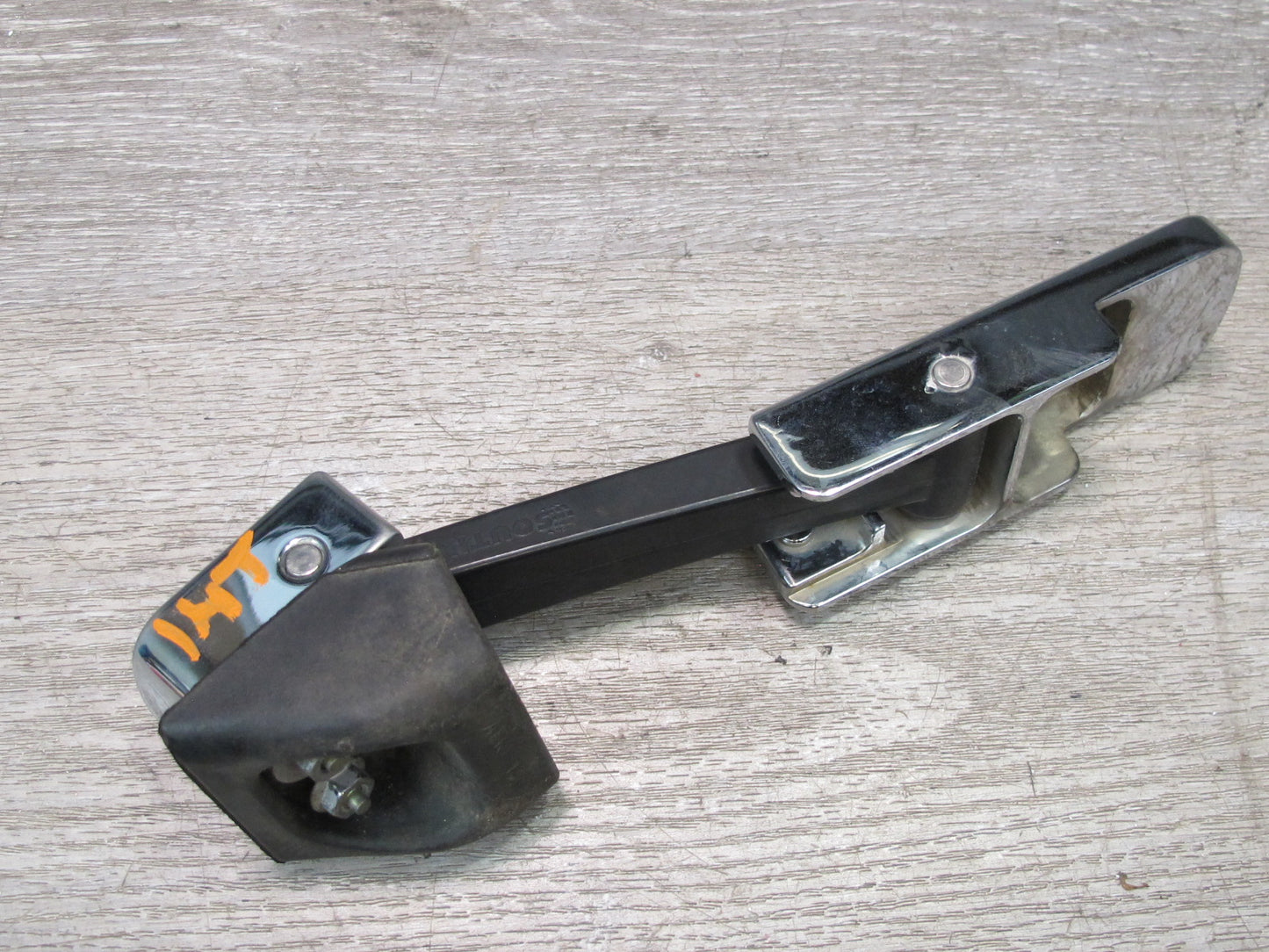 2003-2009 Hummer H2 Front Left & Right Hood Bonnet Latch Lock Strap Support Set
