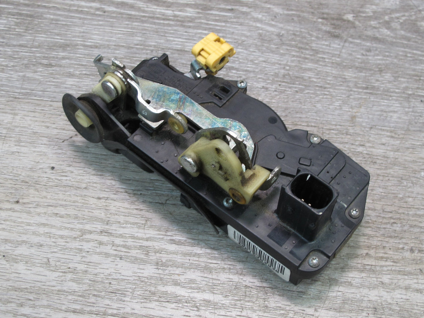 2003-2007 Hummer H2 Rear Right Passenger Side Door Lock Latch Actuator