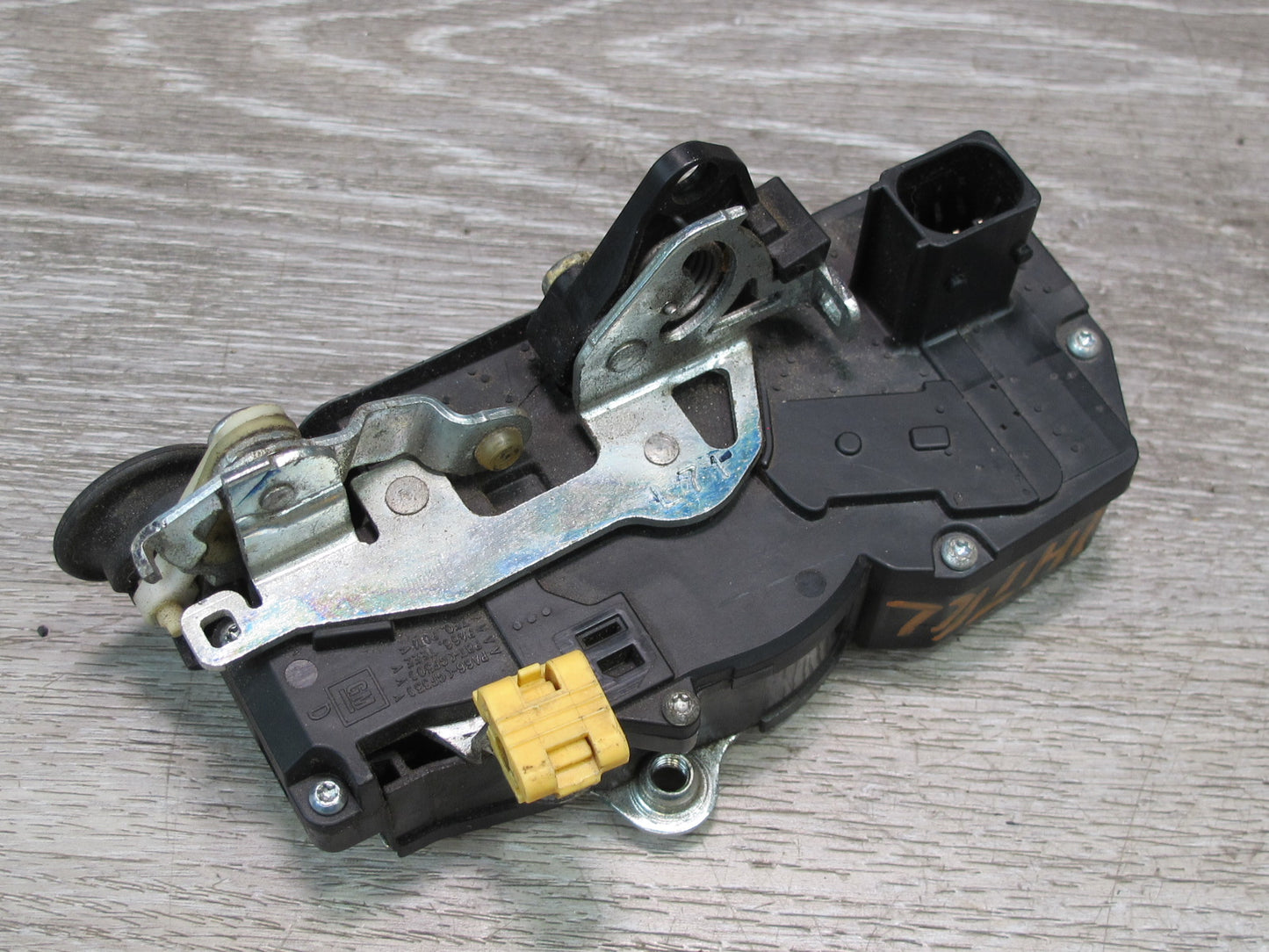 2003-2007 Hummer H2 Rear Left Driver Side Door Lock Latch Actuator