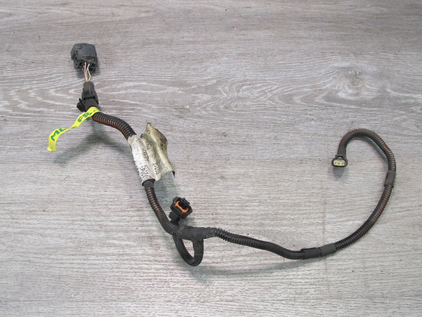 2017-2020 Maserati Levante M161 Auxiliary Water Pump Wire Wiring 6700064650