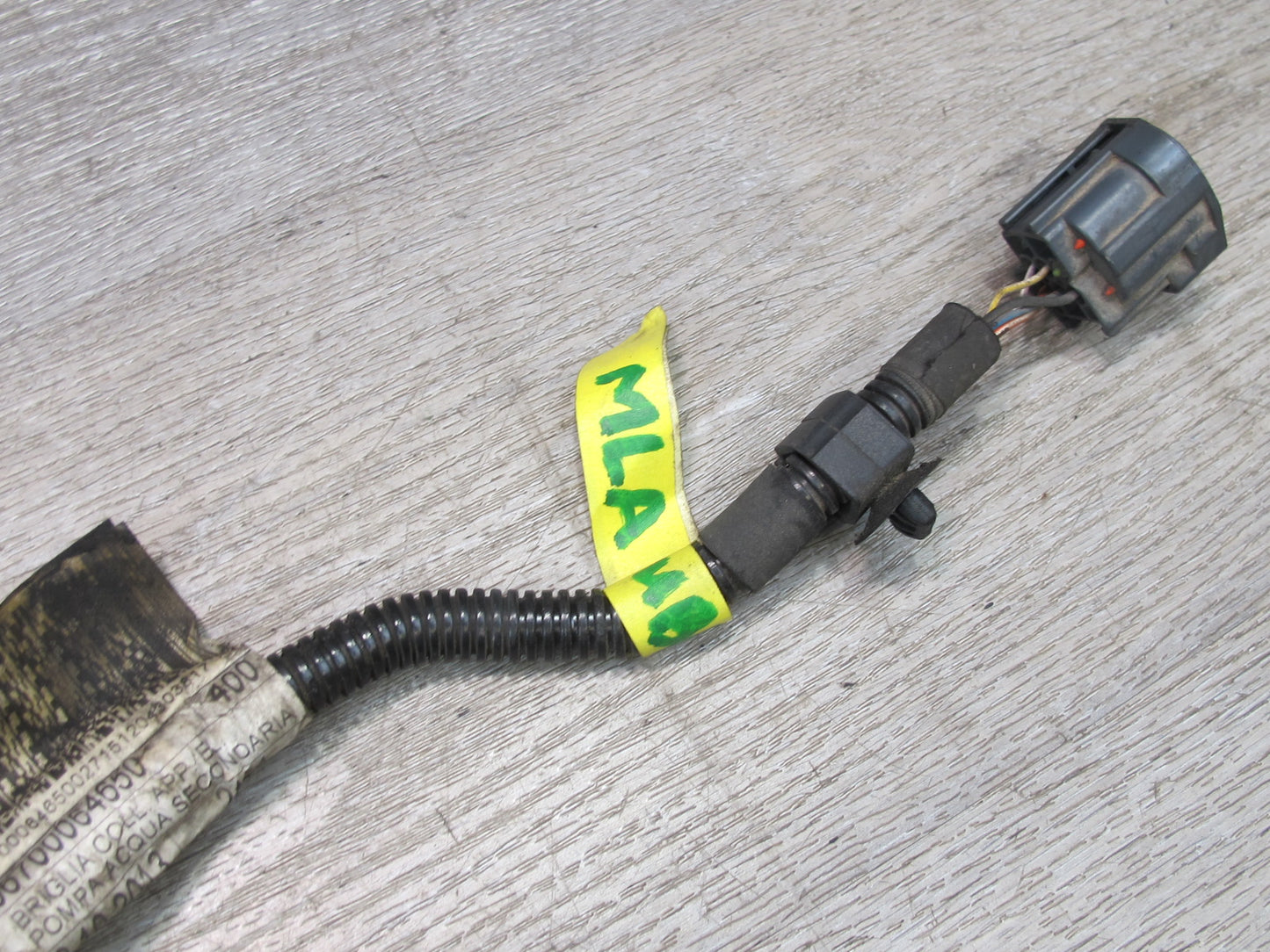 2017-2020 Maserati Levante M161 Auxiliary Water Pump Wire Wiring 6700064650