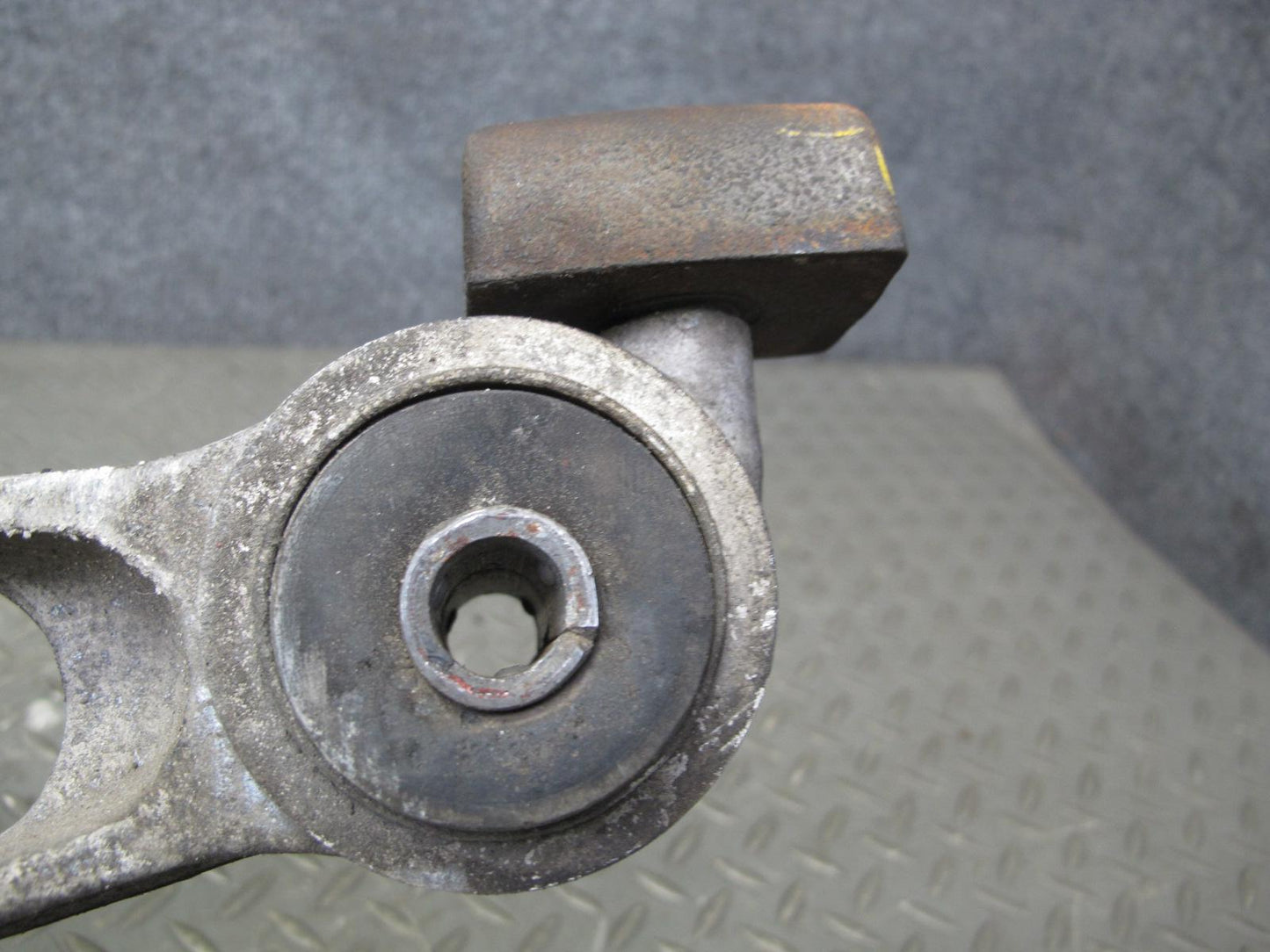 88-96 Chevrolet Corvette C4 A/T Dana 36 Rear Differential Carrier 2.59 Ratio OEM