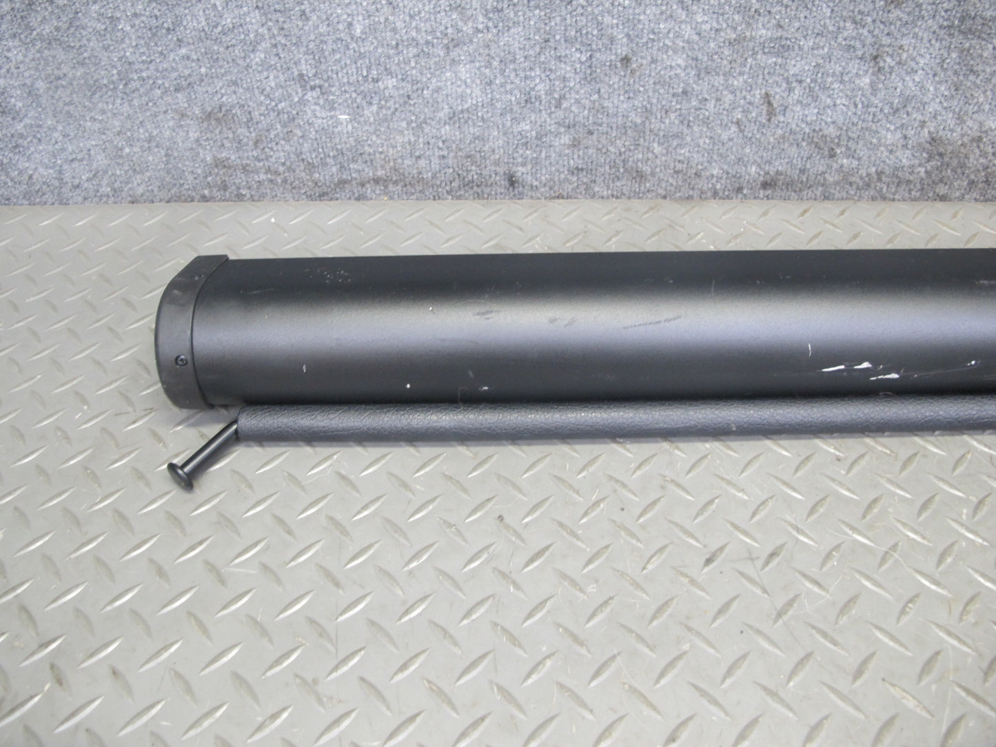 2003-2010 Porsche Cayenne 955 Rear Trunk Cargo Luggage Roller NET