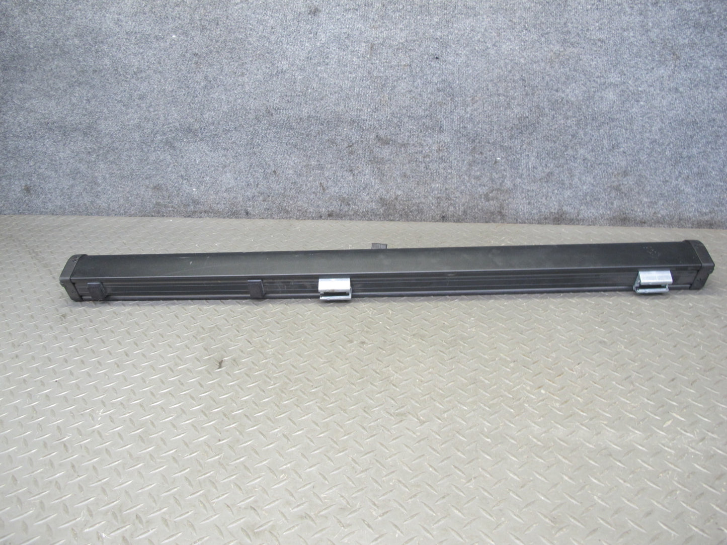 2003-2010 Porsche Cayenne 955 Rear Trunk Cargo Luggage Roller NET