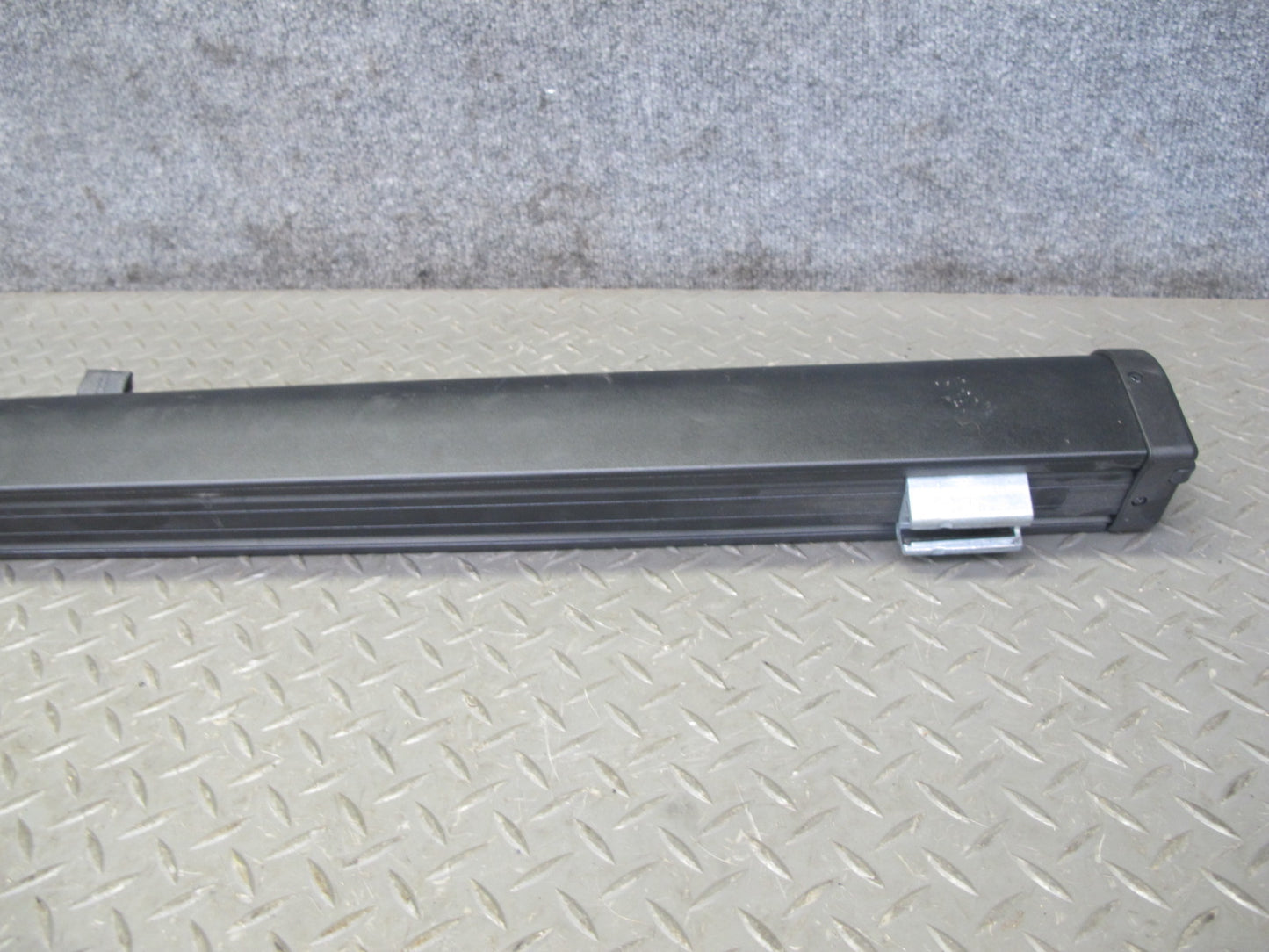 2003-2010 Porsche Cayenne 955 Rear Trunk Cargo Luggage Roller NET