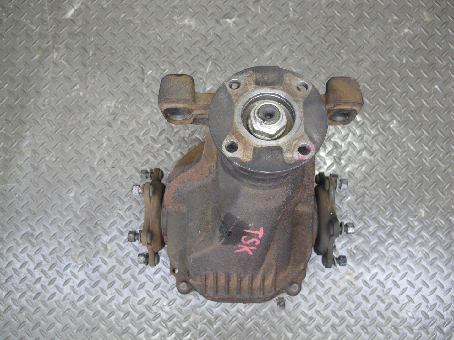 86-88 Toyota Supra MK3 7MGE MT Rear Differential Carrier LSD 4.30 Ratio 106K OEM