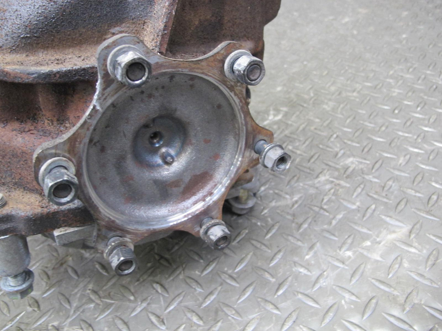 86-88 Toyota Supra MK3 7MGE MT Rear Differential Carrier LSD 4.30 Ratio 106K OEM