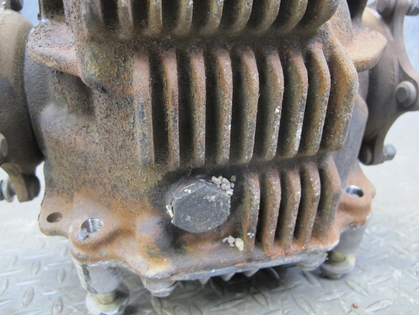 86-88 Toyota Supra MK3 7MGE MT Rear Differential Carrier LSD 4.30 Ratio 106K OEM