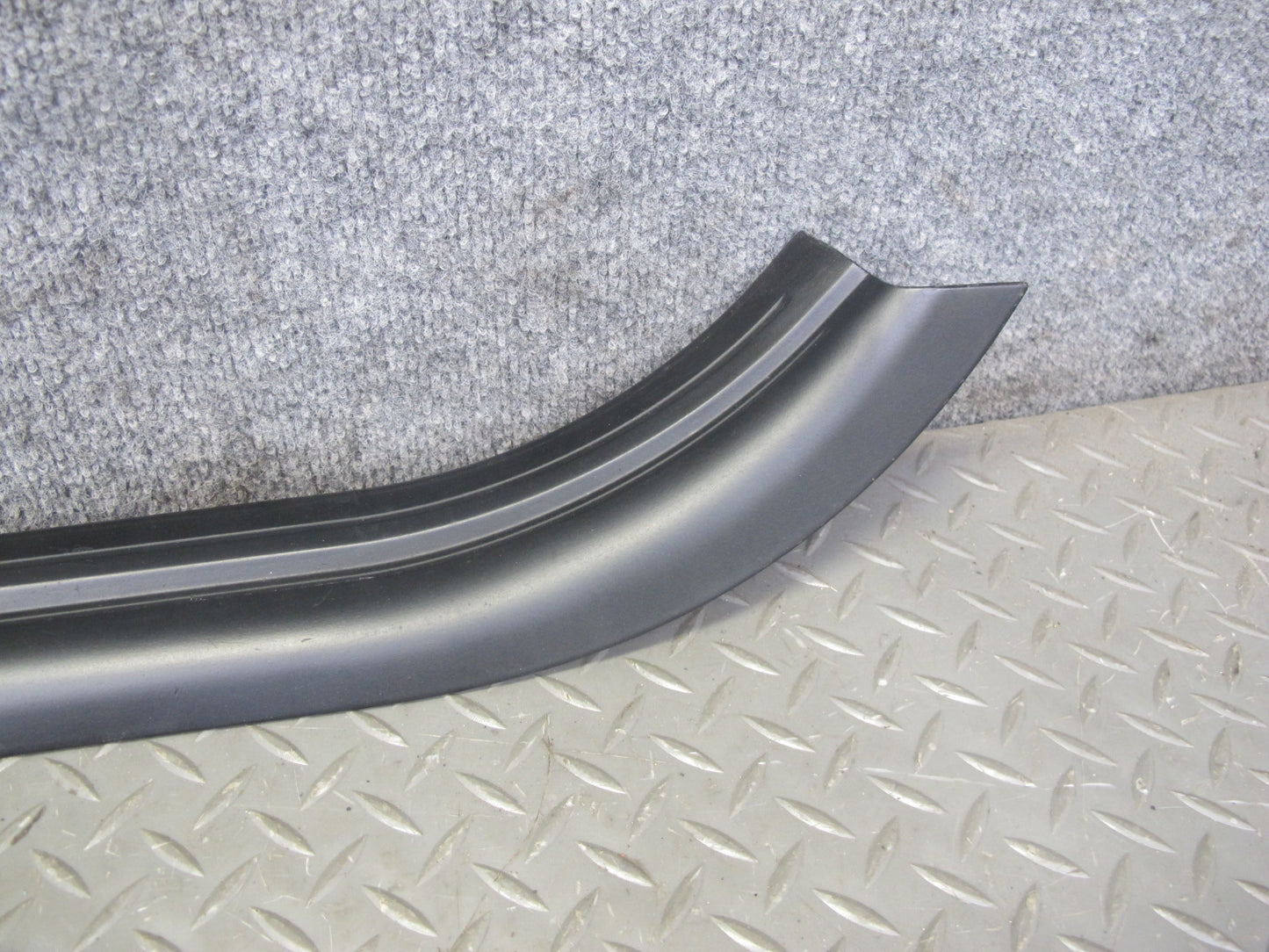 2006-2010 BMW E63 E64 Left & Right Door Scuff Sill Plate Trim Panel Set of 2
