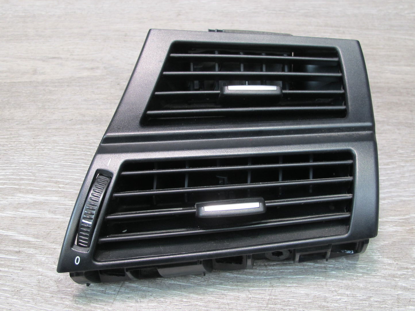 2008-2014 BMW E71 E72 X6 Right Passenger Side Dash A/C Heater Air Vent Grille