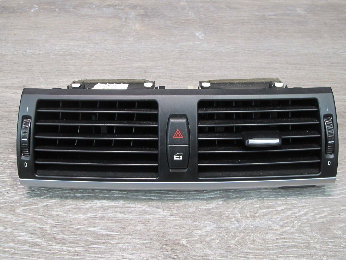 2008-2014 BMW E71 E72 X6 Dash Front Center A/C Heater Air Vent Grille Panel