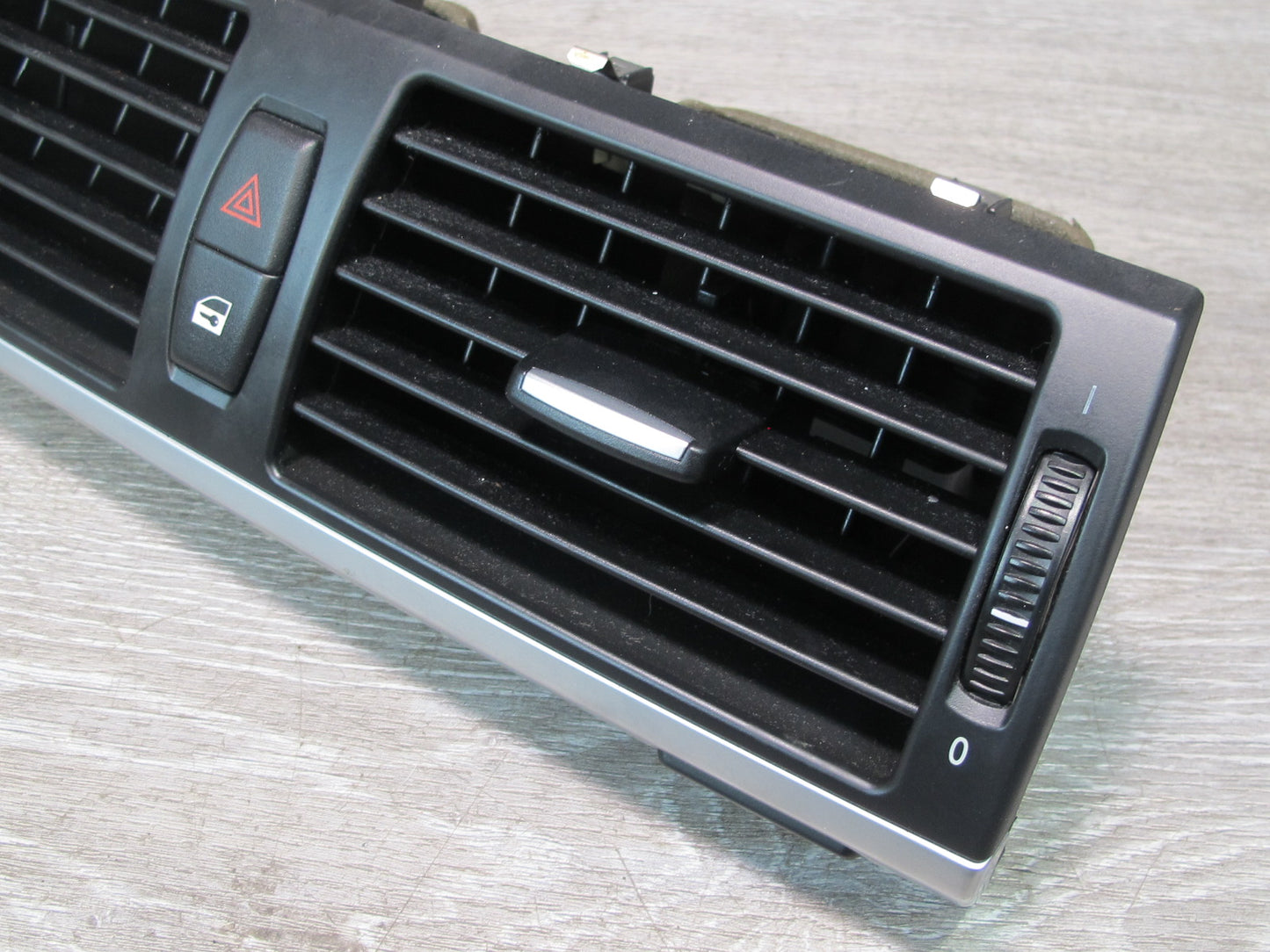 2008-2014 BMW E71 E72 X6 Dash Front Center A/C Heater Air Vent Grille Panel